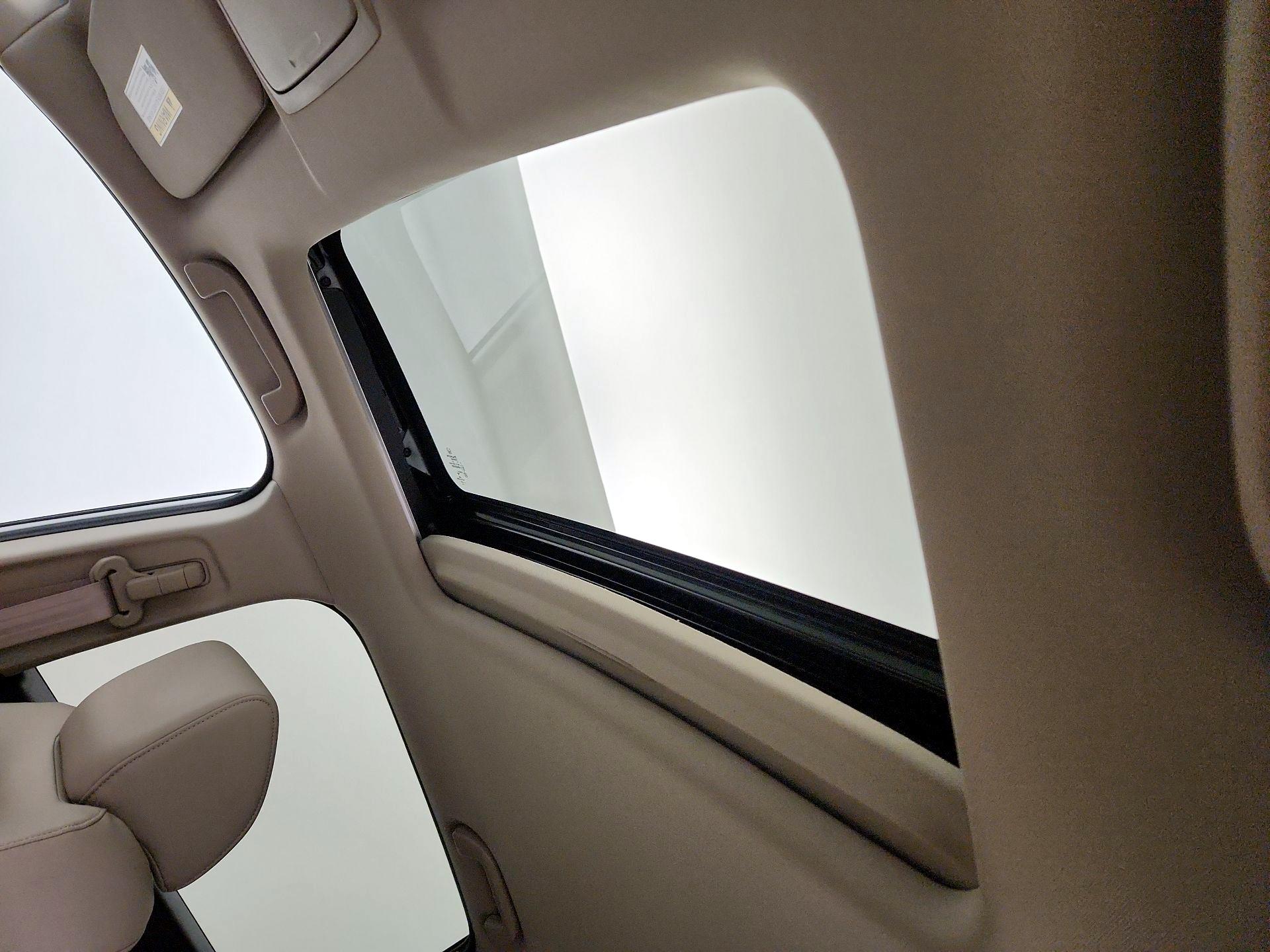 Thumbnail: 2020 Honda CR-V - 20