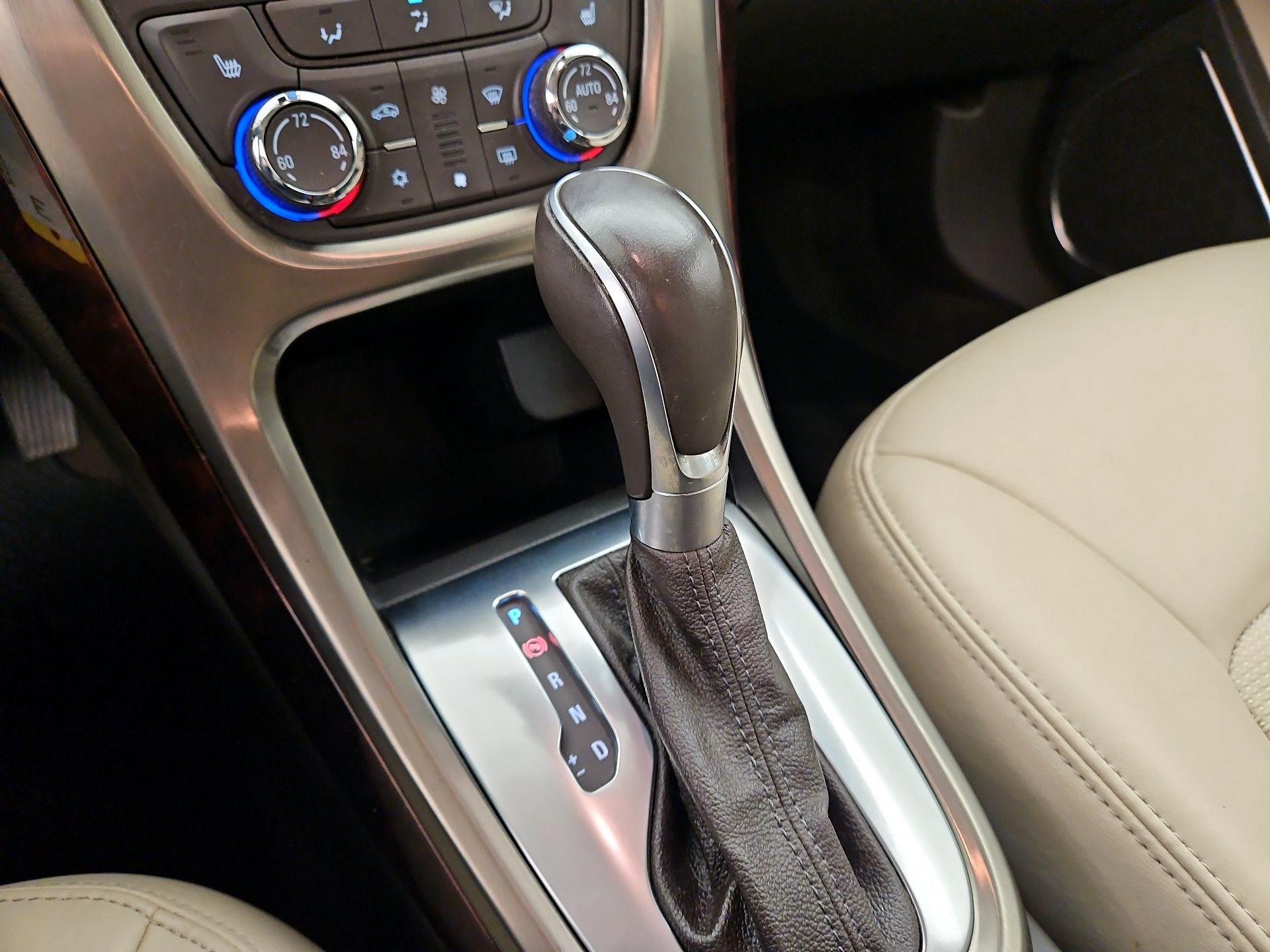 Thumbnail: 2016 Buick Verano - 17