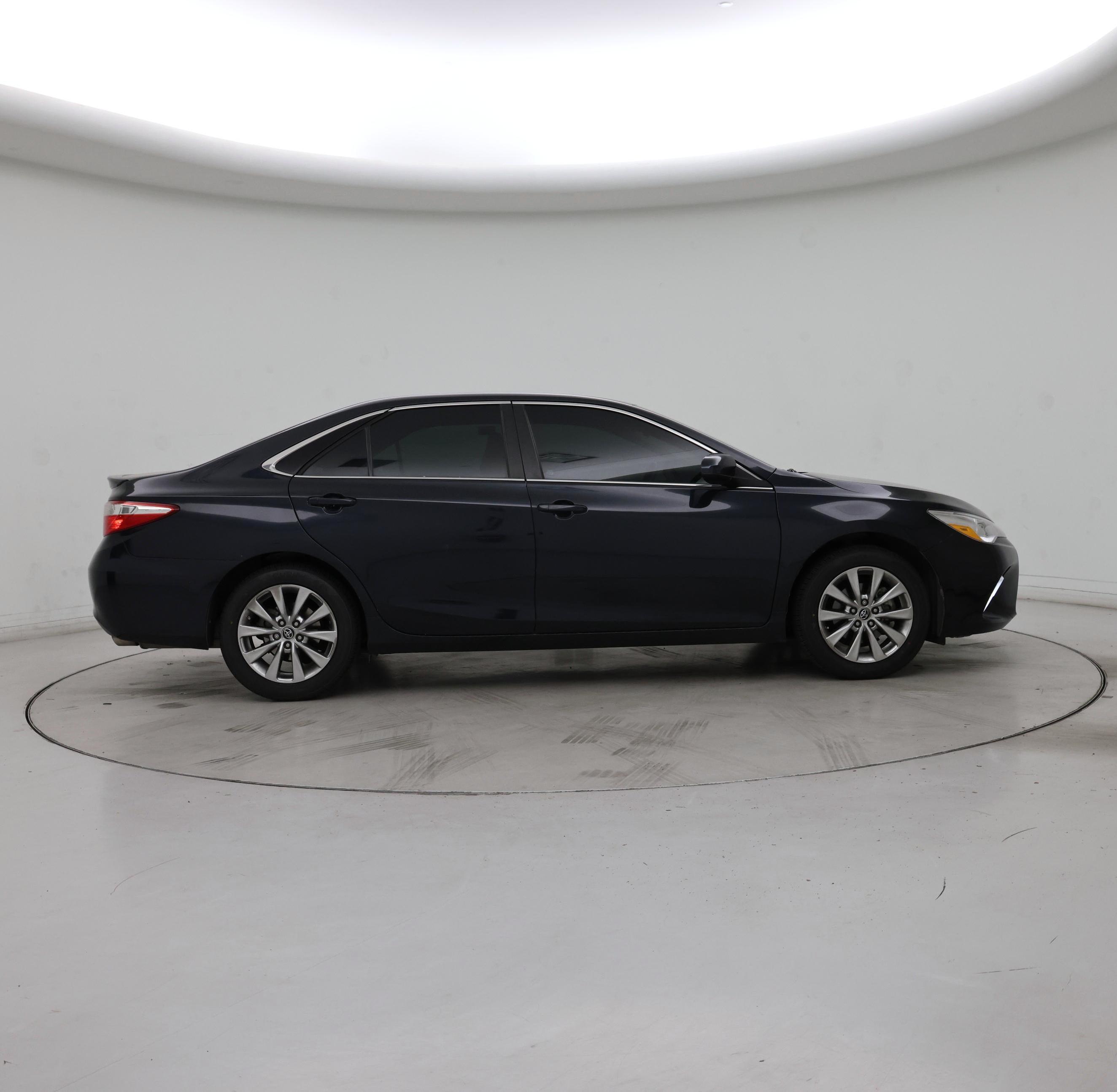 Thumbnail: 2015 Toyota Camry - 7