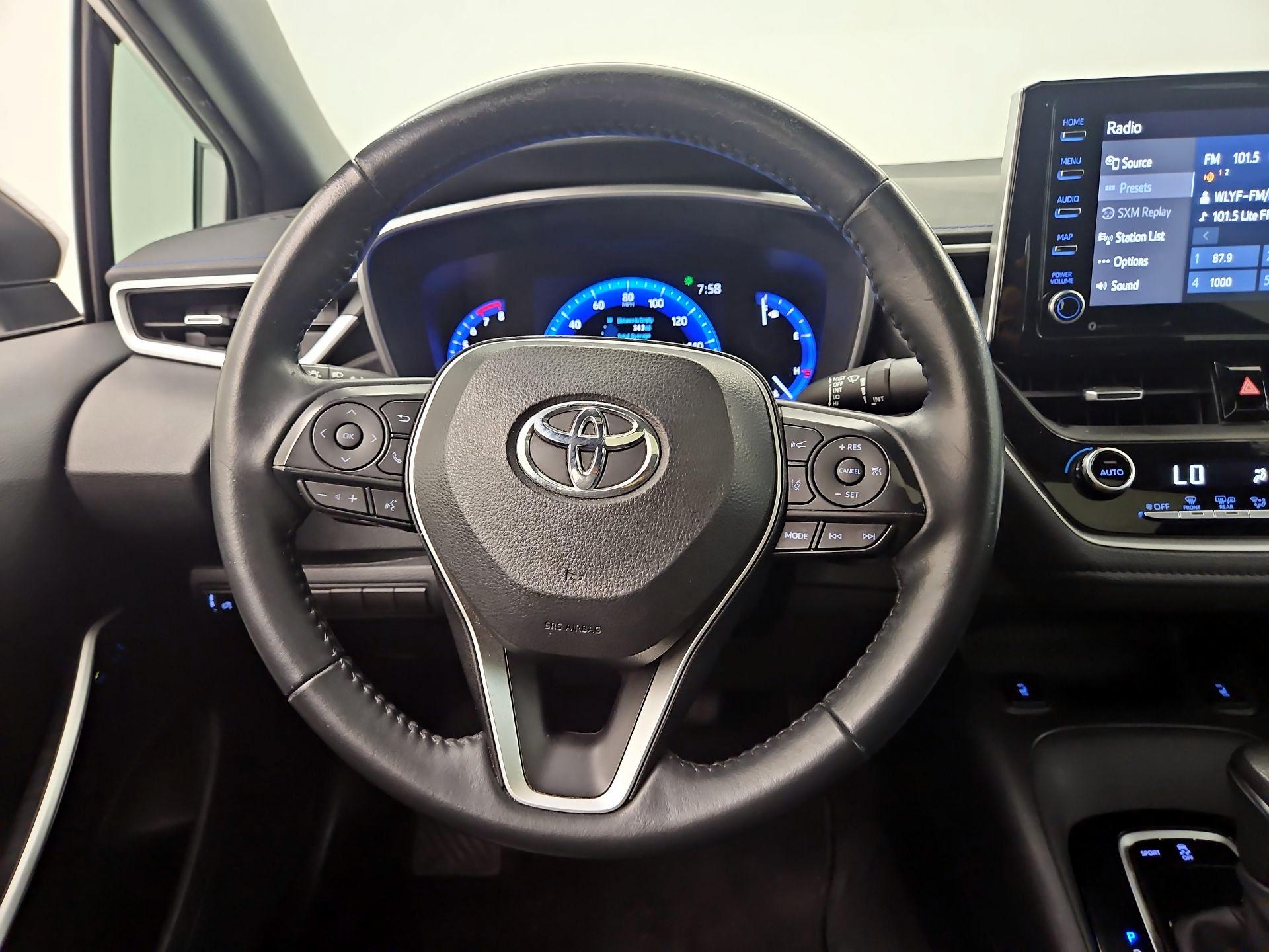Thumbnail: 2021 Toyota Corolla - 10
