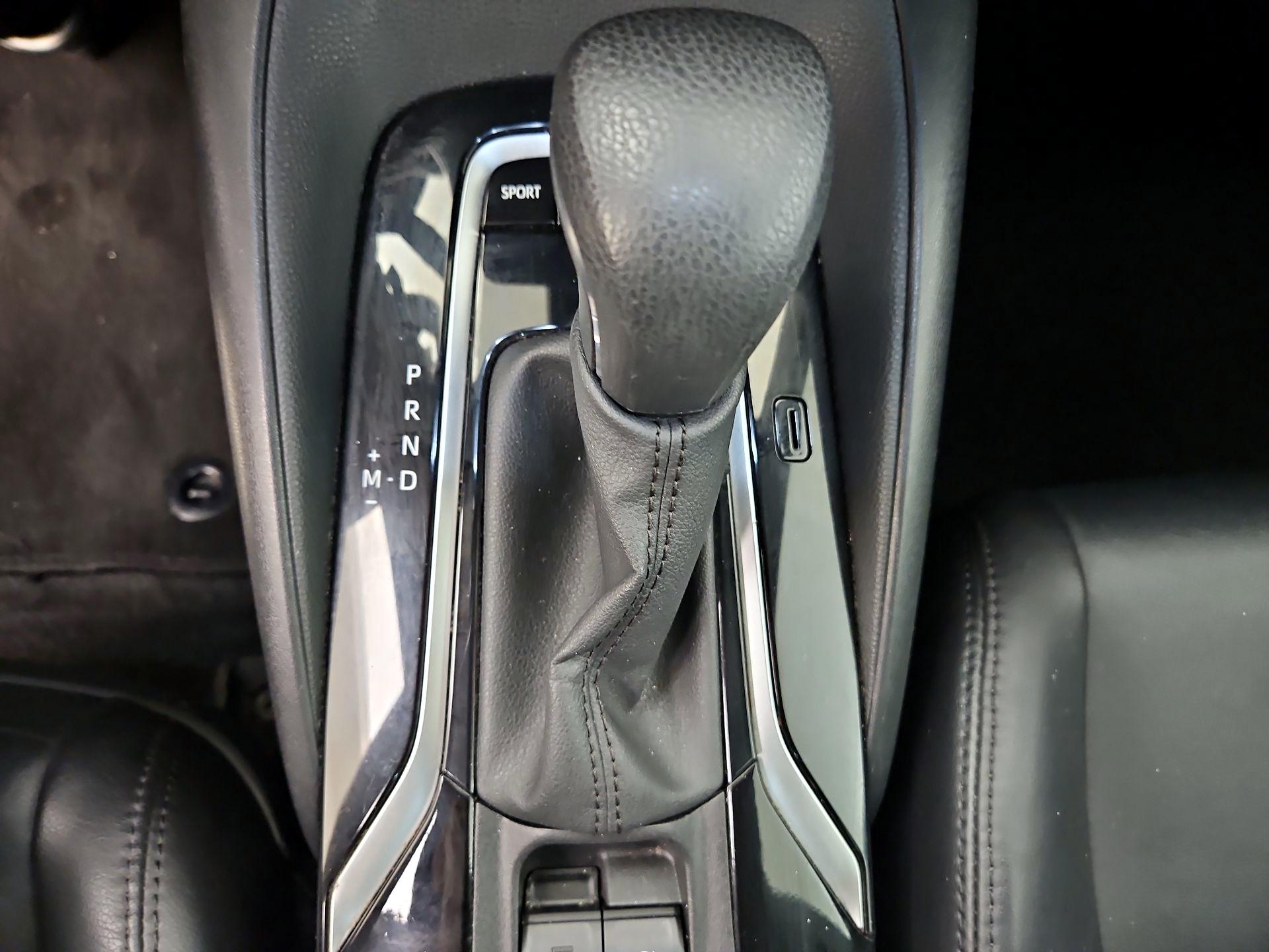 Thumbnail: 2021 Toyota Corolla - 17