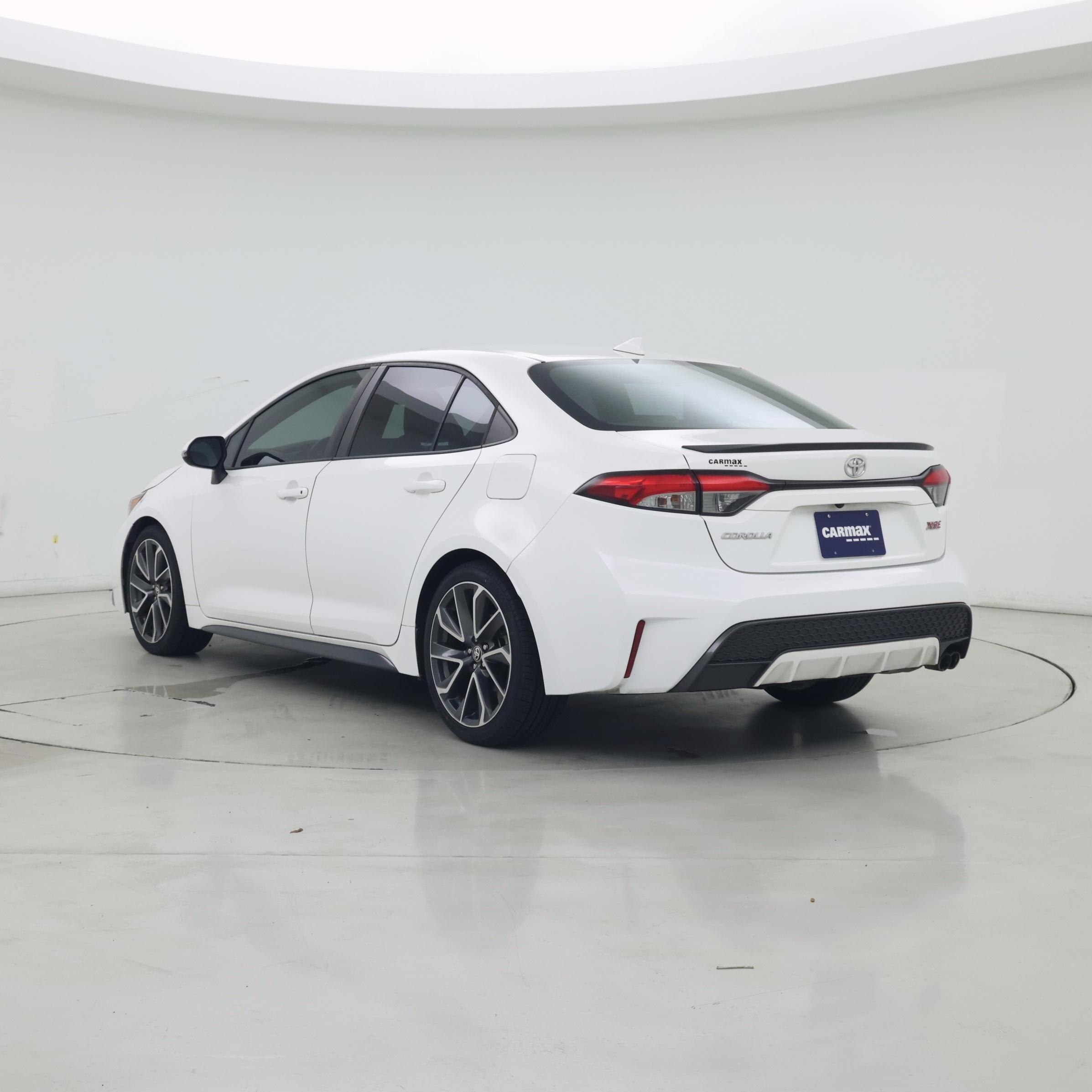 Thumbnail: 2021 Toyota Corolla - 2