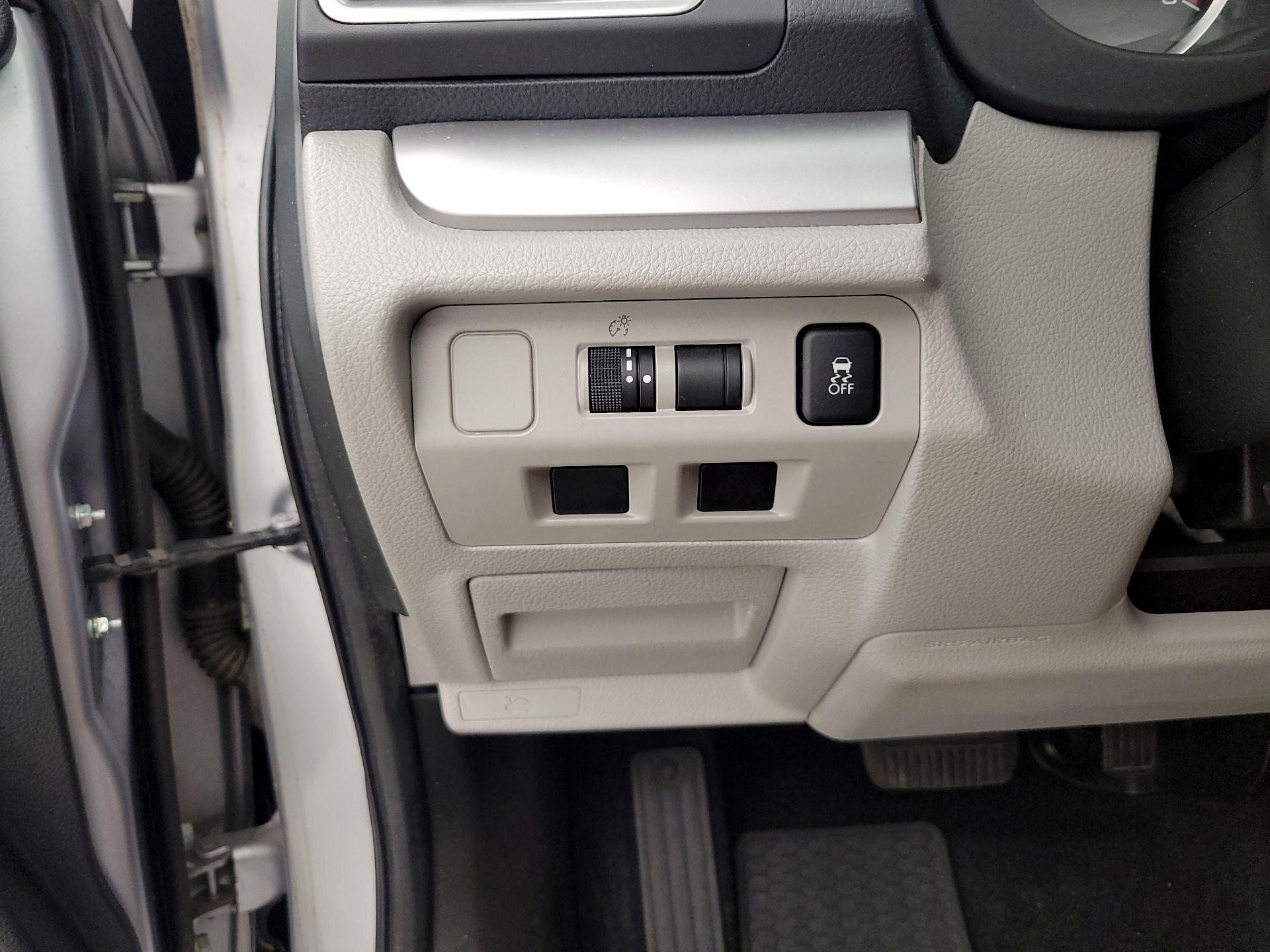 Thumbnail: 2016 Subaru Forester - 13