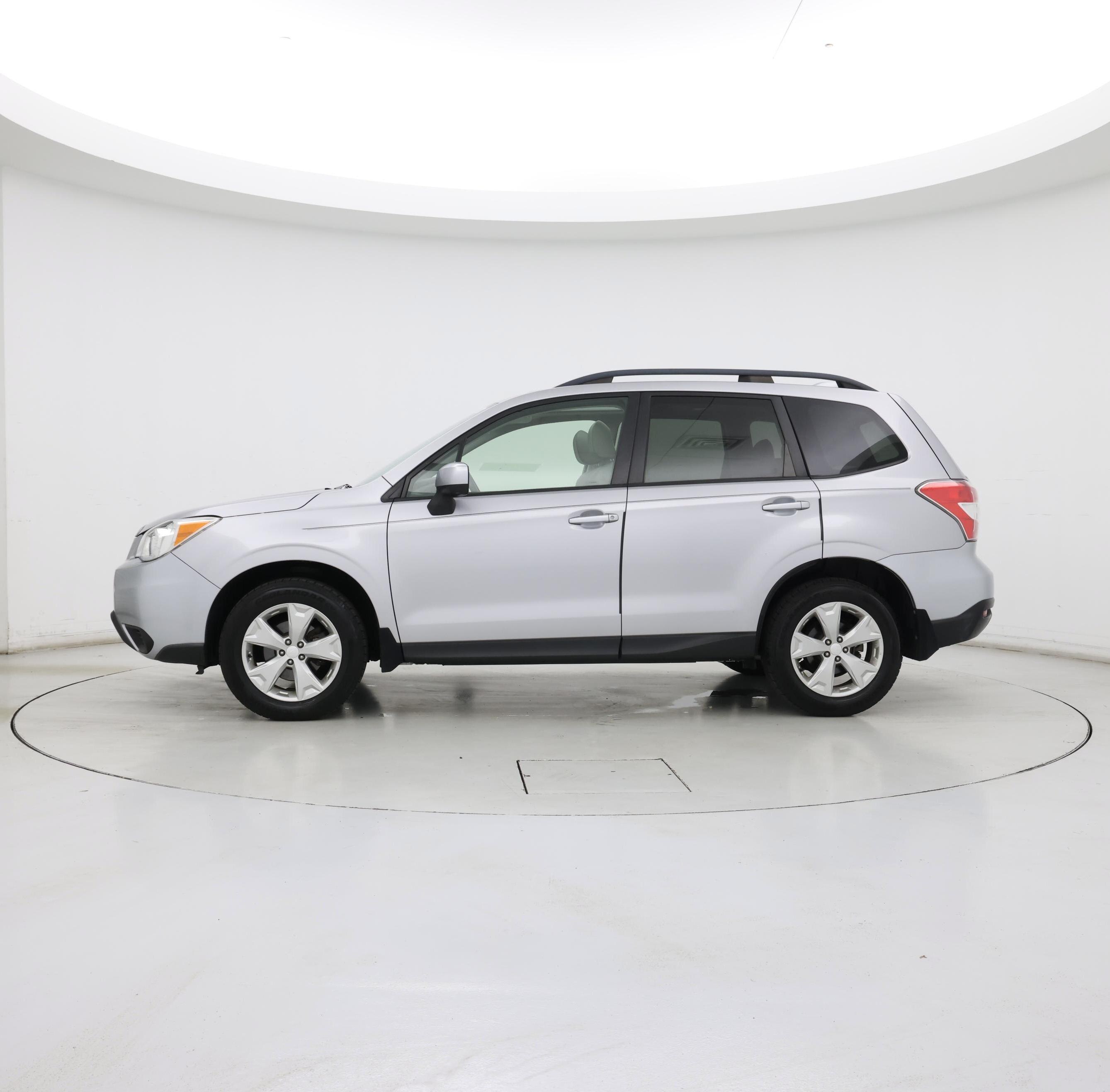 Thumbnail: 2016 Subaru Forester - 3
