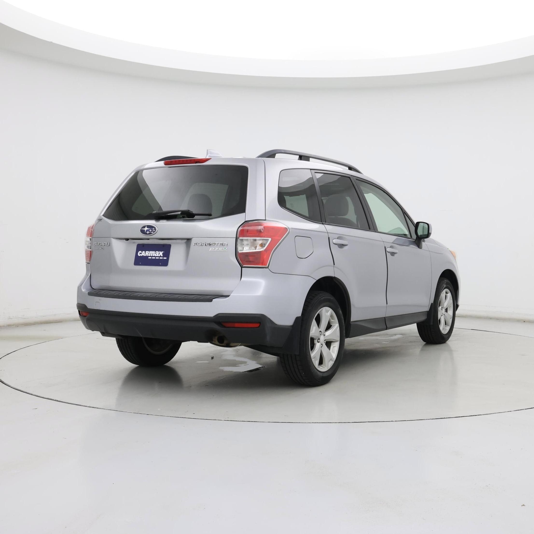Thumbnail: 2016 Subaru Forester - 8
