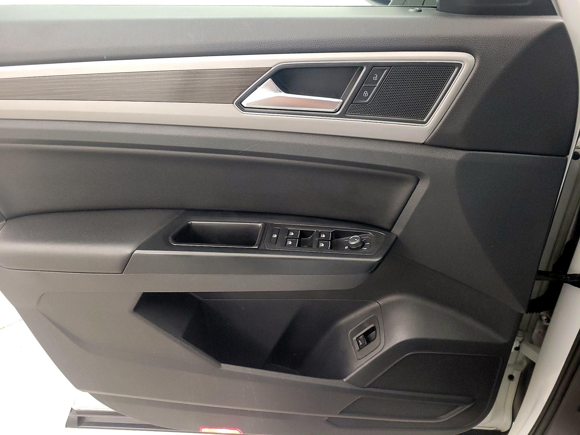 Thumbnail: 2019 Volkswagen Atlas - 12