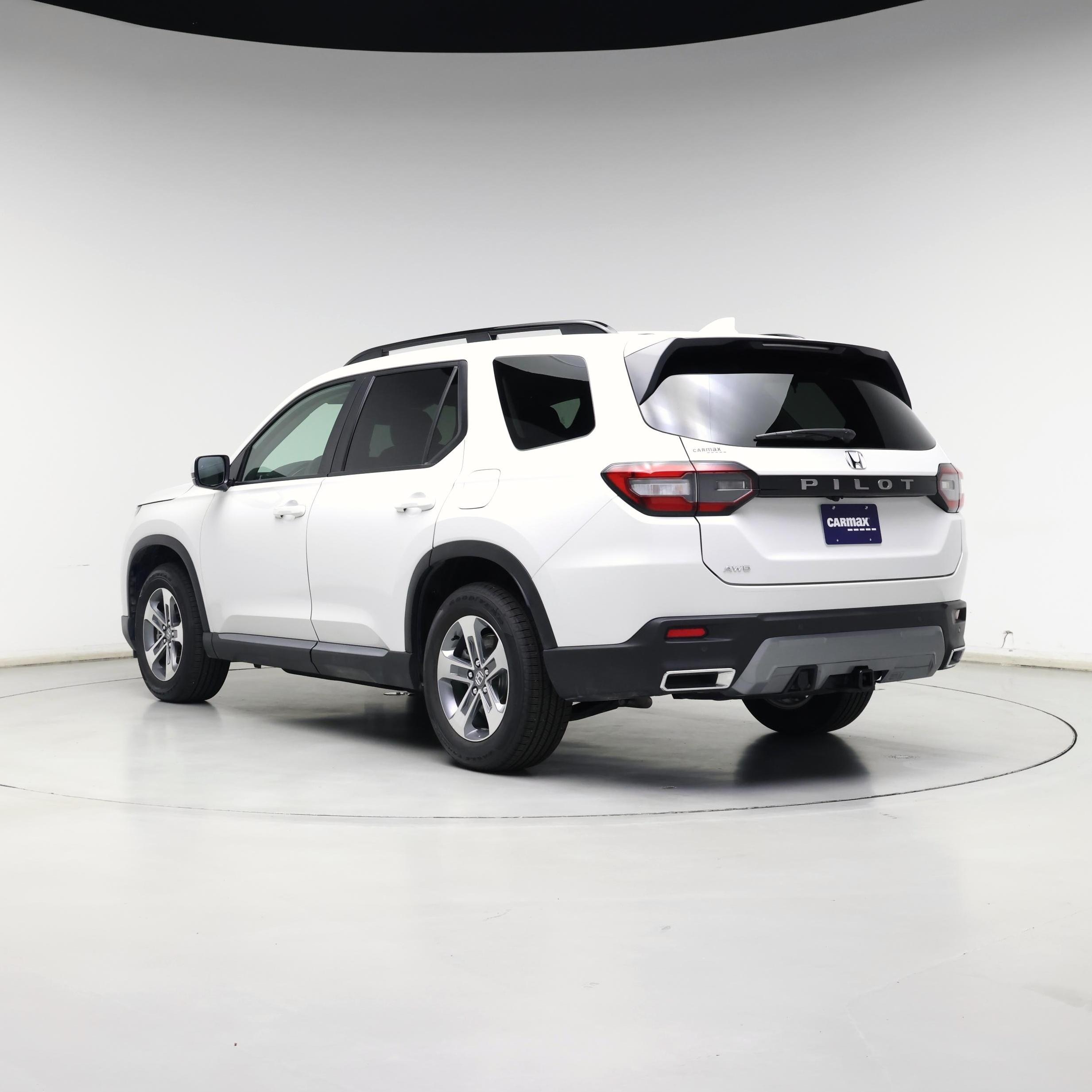 Thumbnail: 2026 Honda Pilot - 2