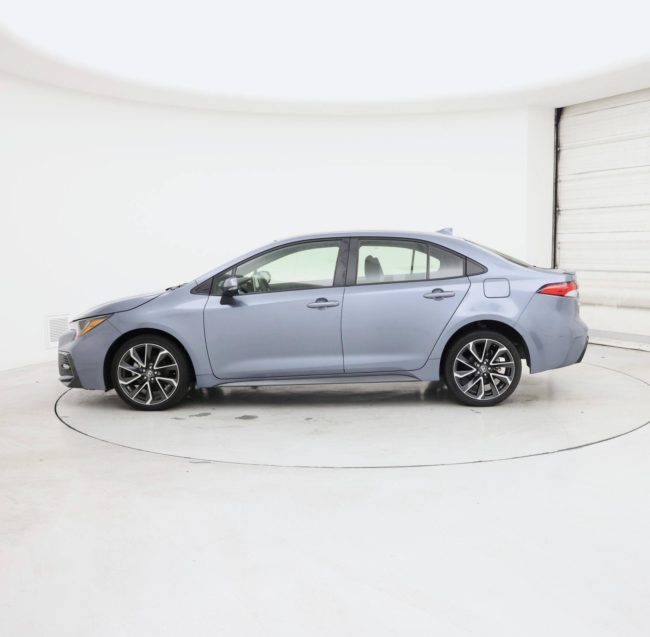 Thumbnail: 2021 Toyota Corolla - 3