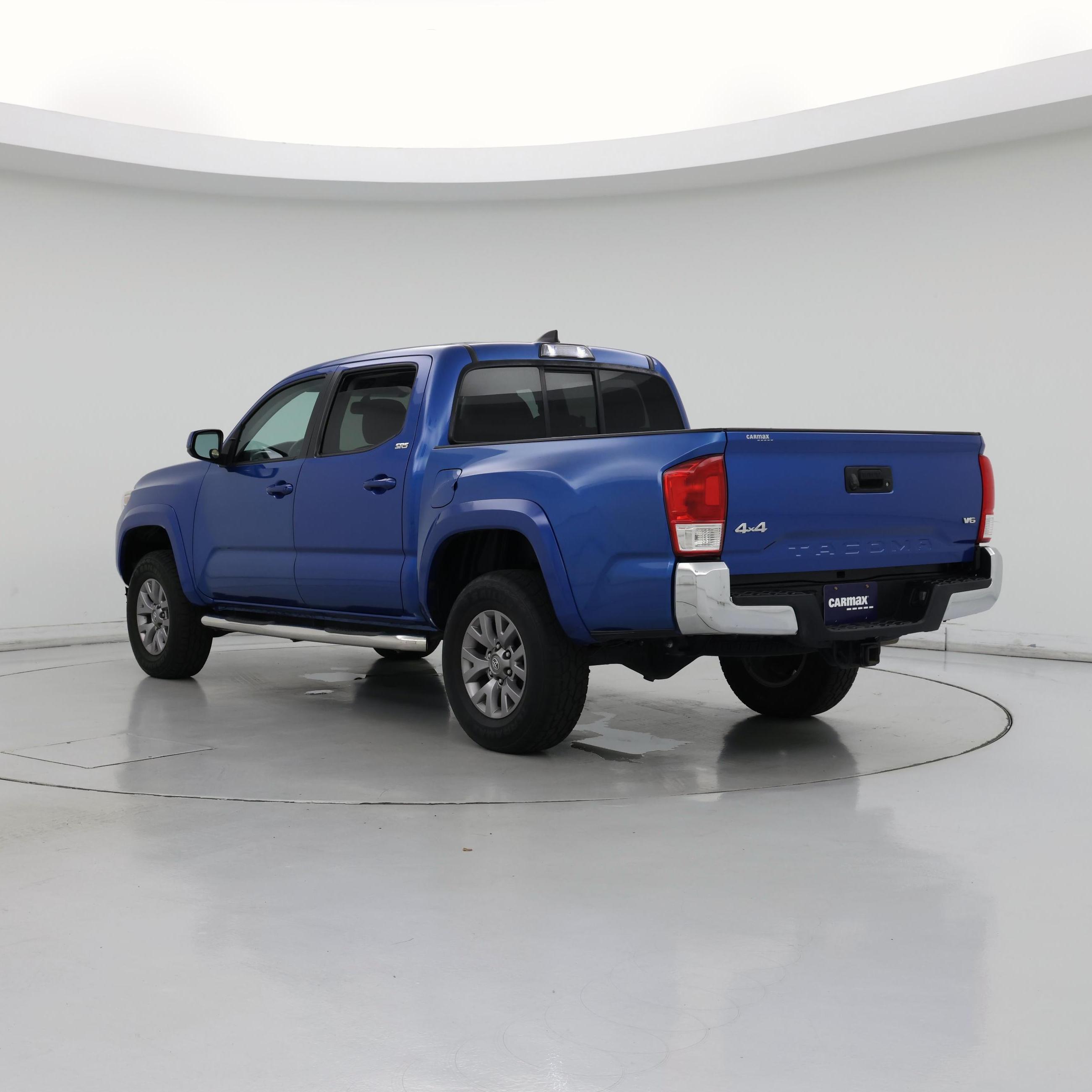 Thumbnail: 2016 Toyota Tacoma - 2