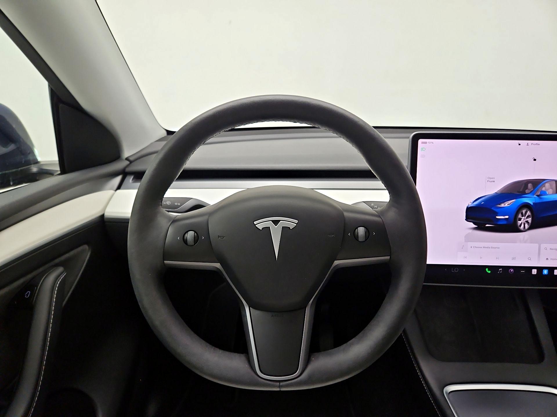 Thumbnail: 2022 Tesla Model Y - 10