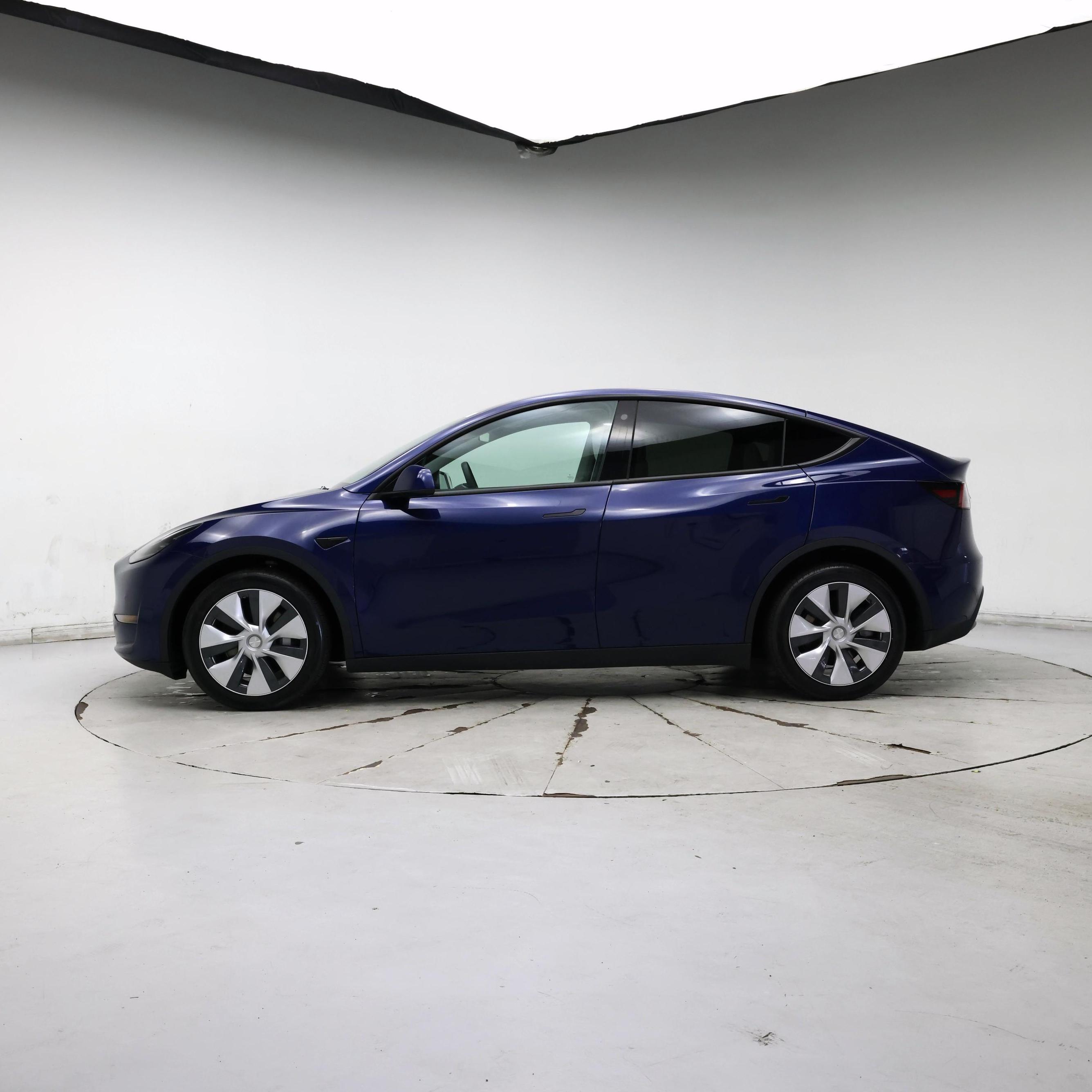 Thumbnail: 2022 Tesla Model Y - 3