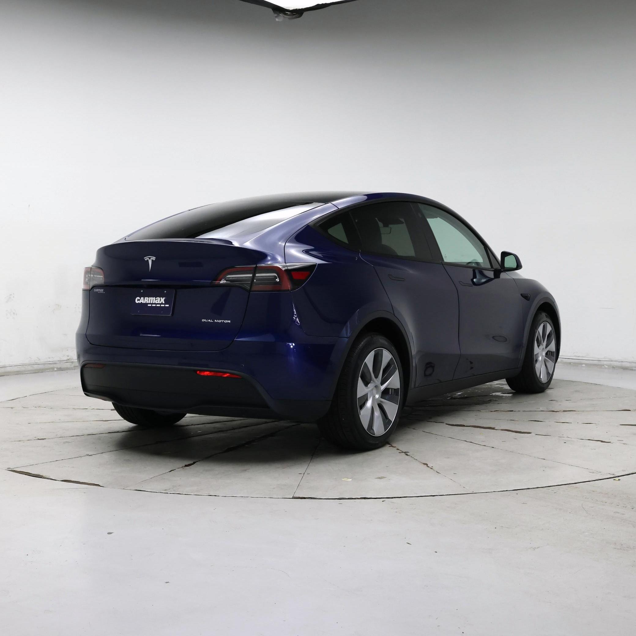 Thumbnail: 2022 Tesla Model Y - 8