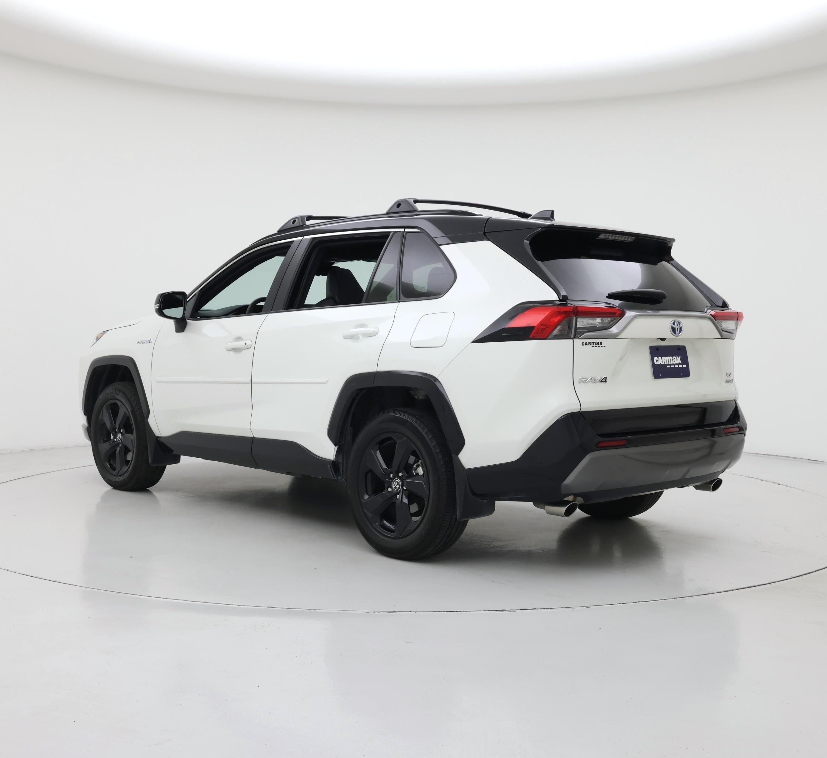 Thumbnail: 2021 Toyota RAV4 - 2