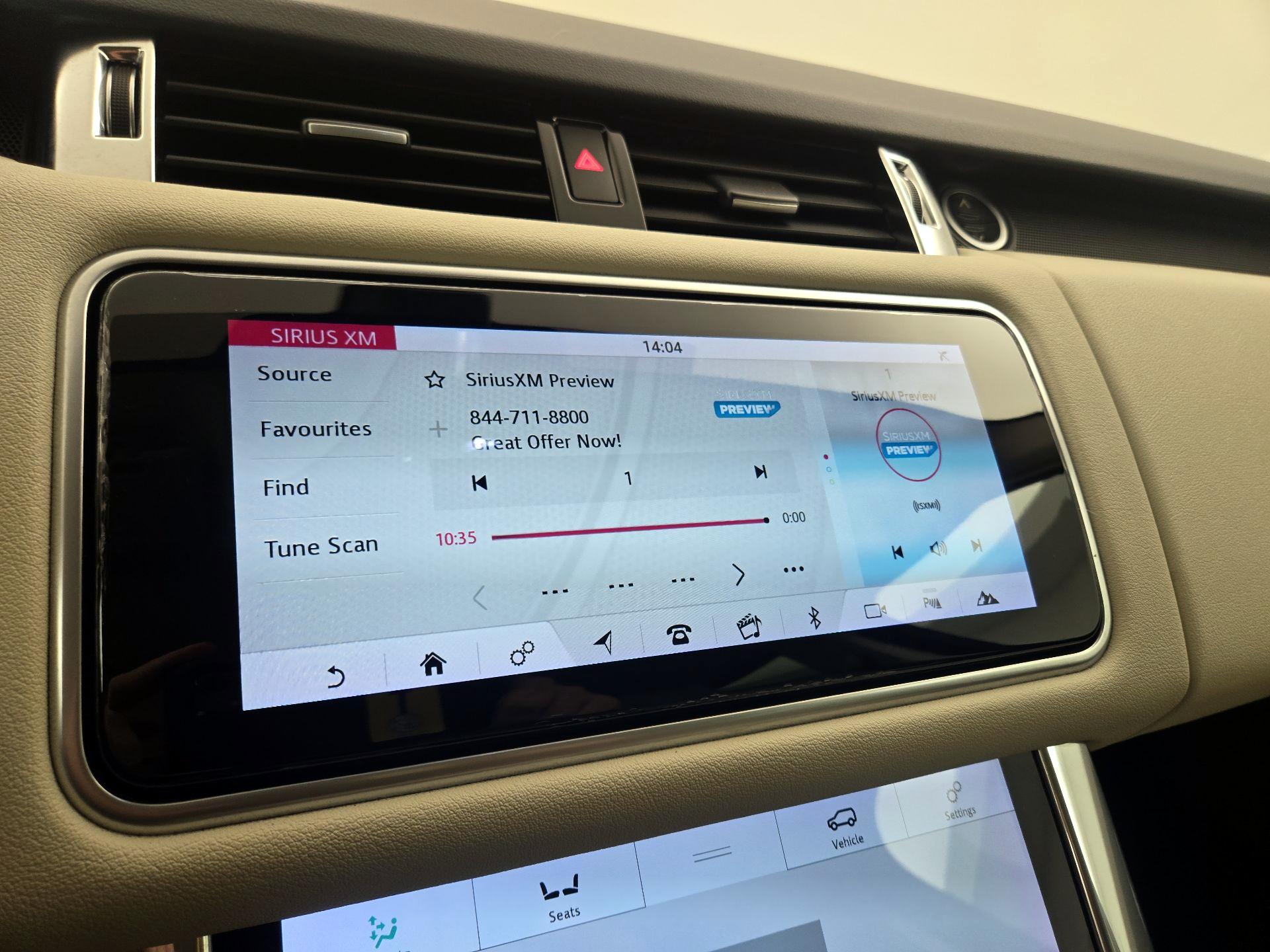Thumbnail: 2020 Land Rover Range Rover Sport - 16