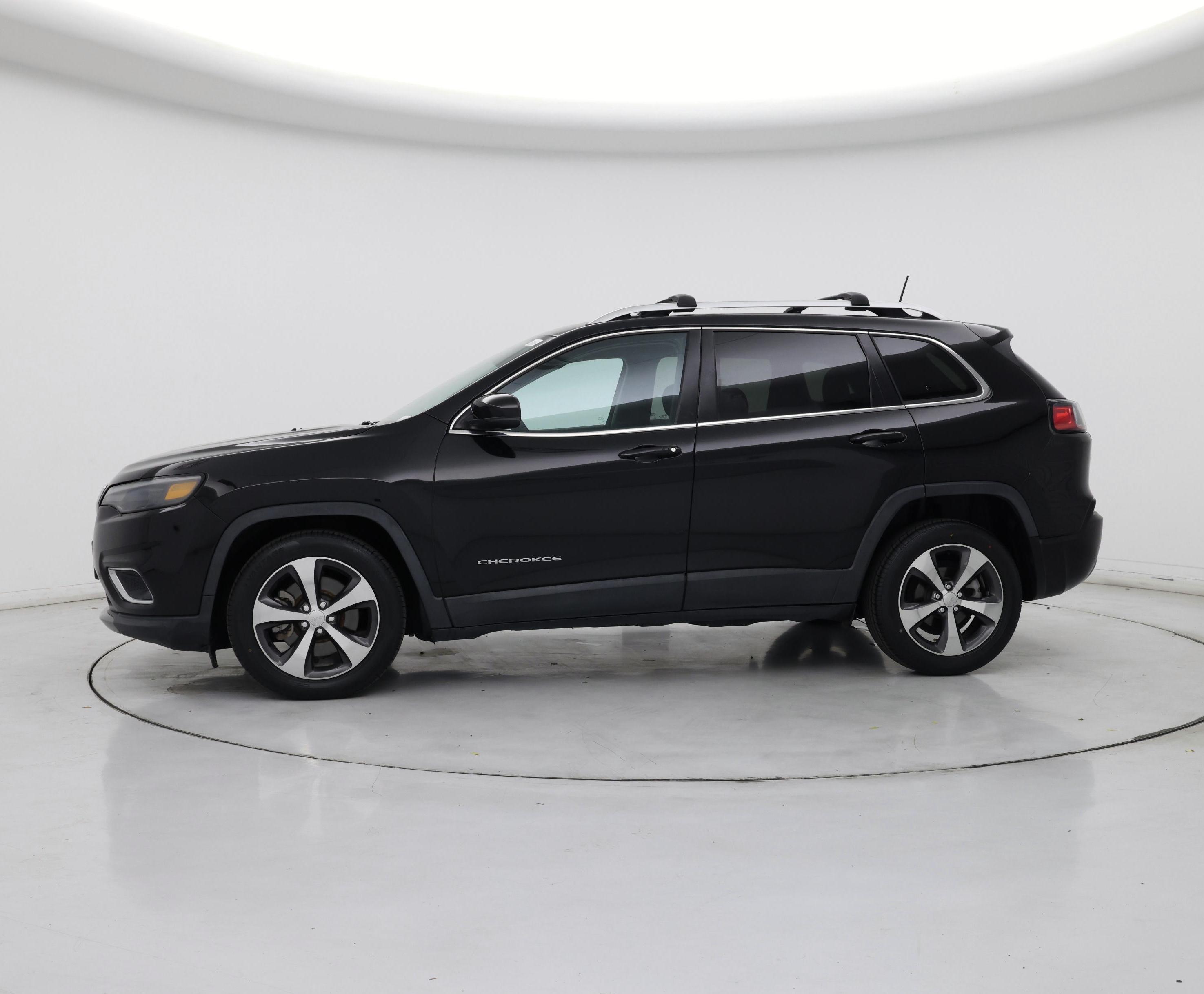 Thumbnail: 2019 Jeep Cherokee - 3