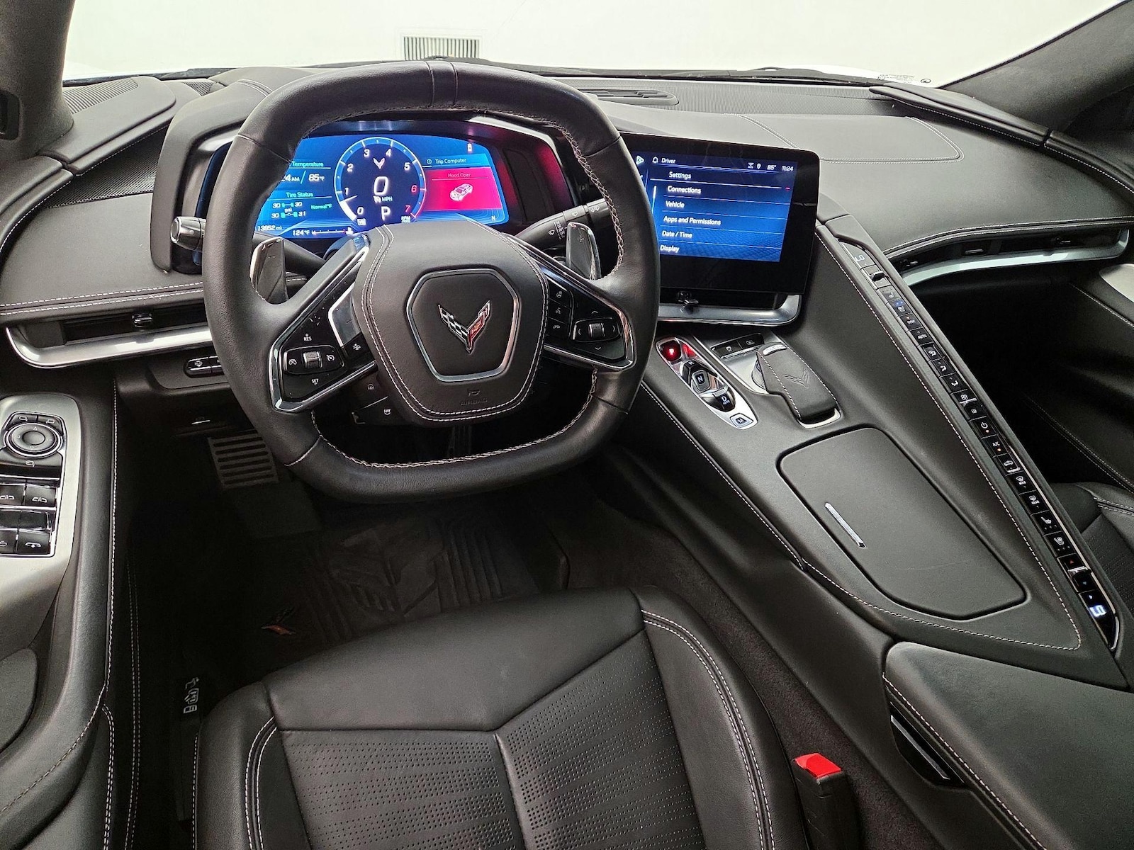 2024 Chevrolet Corvette 3LT - Photo 10