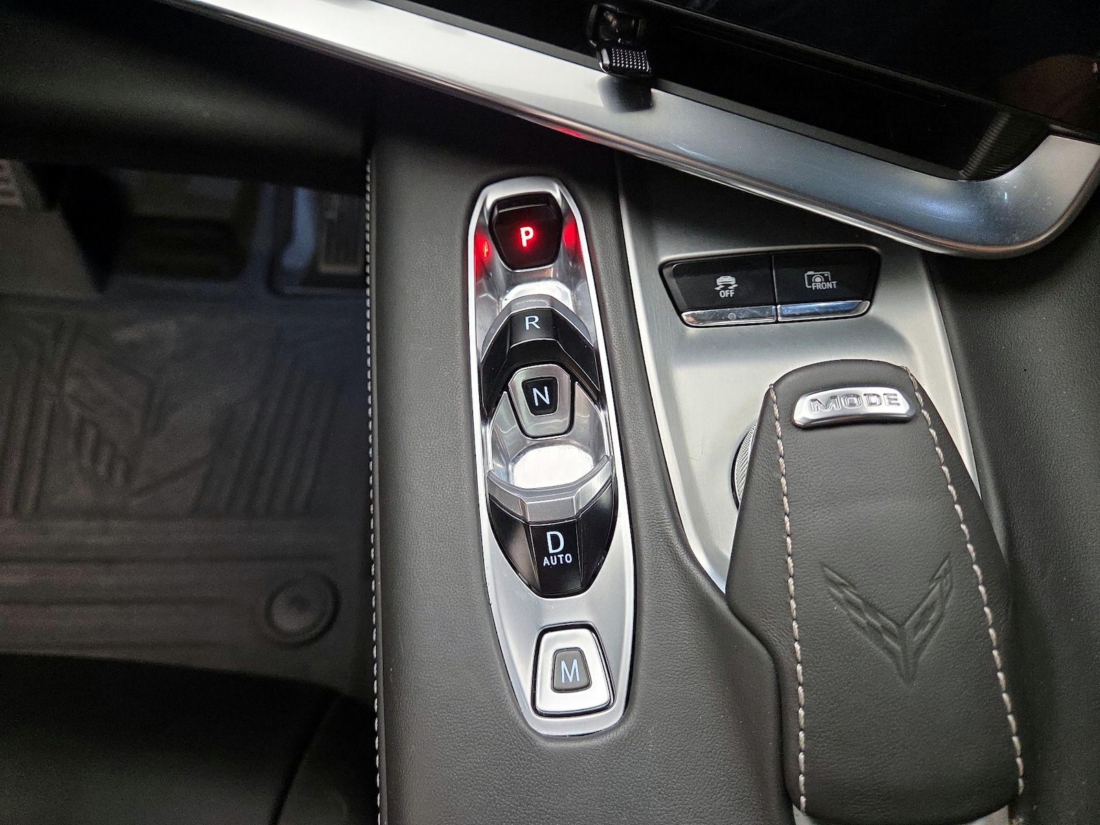 2024 Chevrolet Corvette 3LT - Photo 18