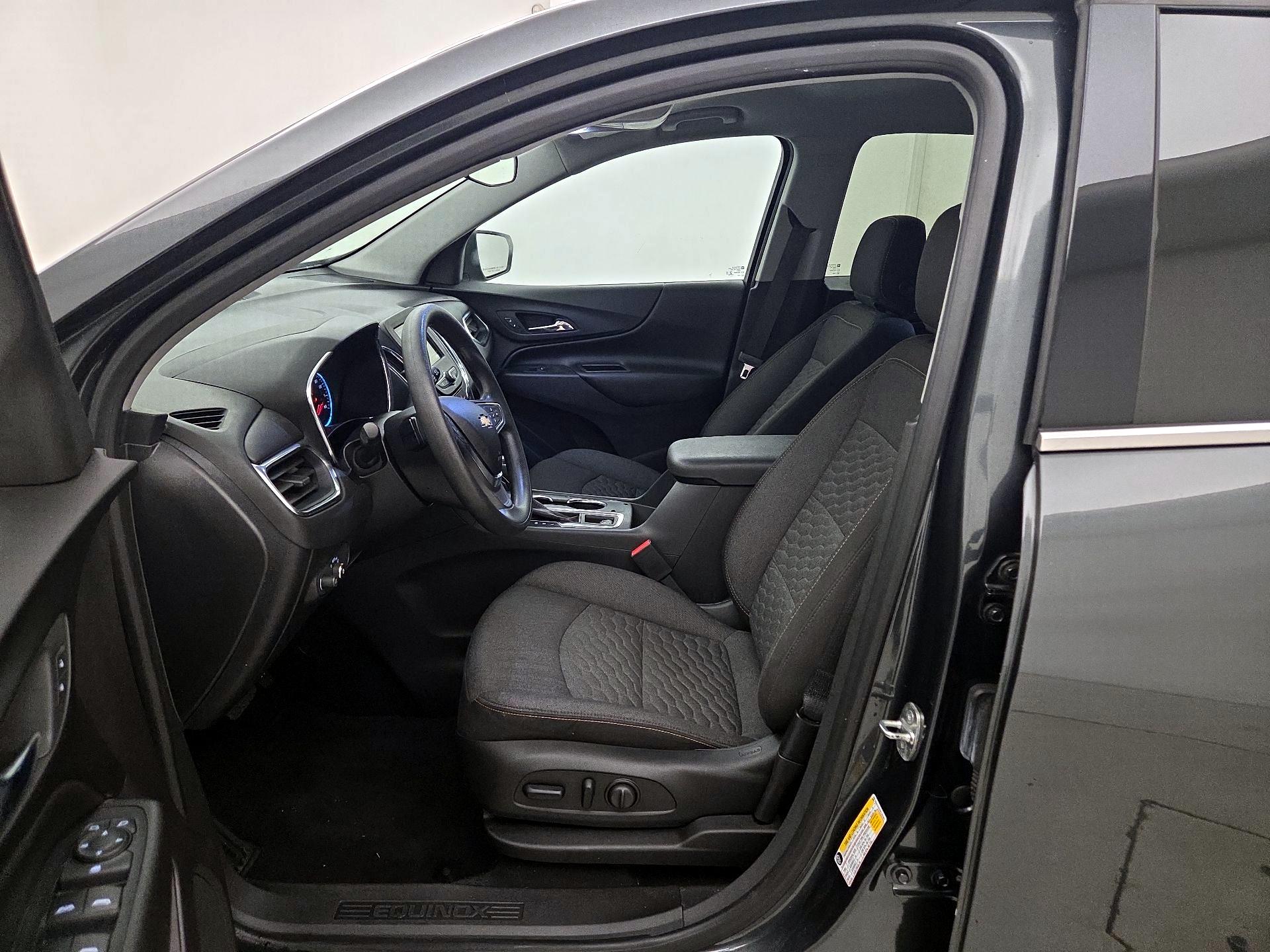 Thumbnail: 2019 Chevrolet Equinox - 11