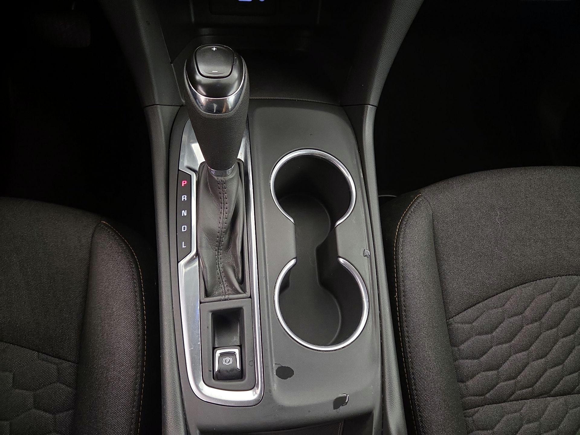 Thumbnail: 2019 Chevrolet Equinox - 17
