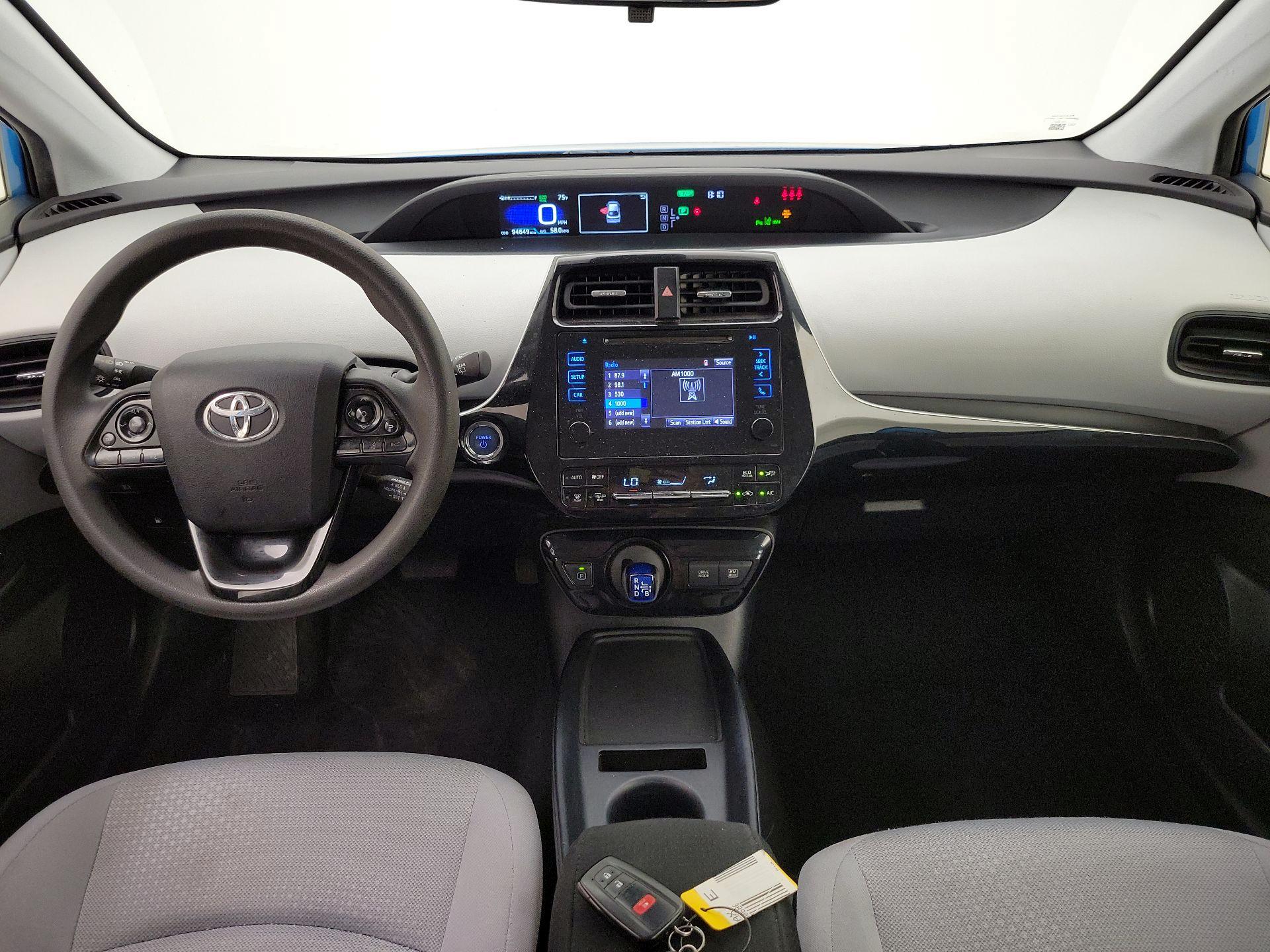 Thumbnail: 2019 Toyota Prius - 9