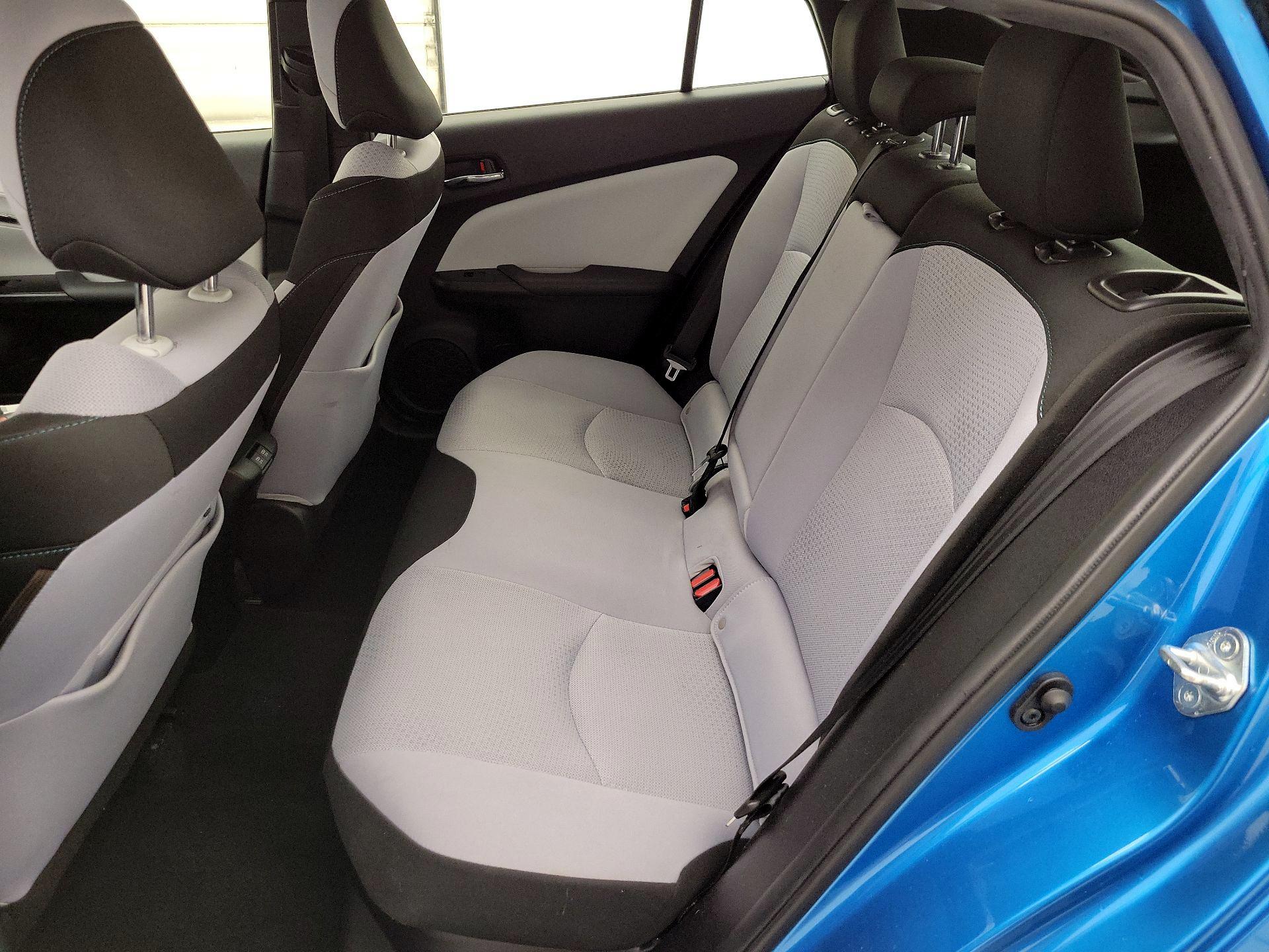 Thumbnail: 2019 Toyota Prius - 19