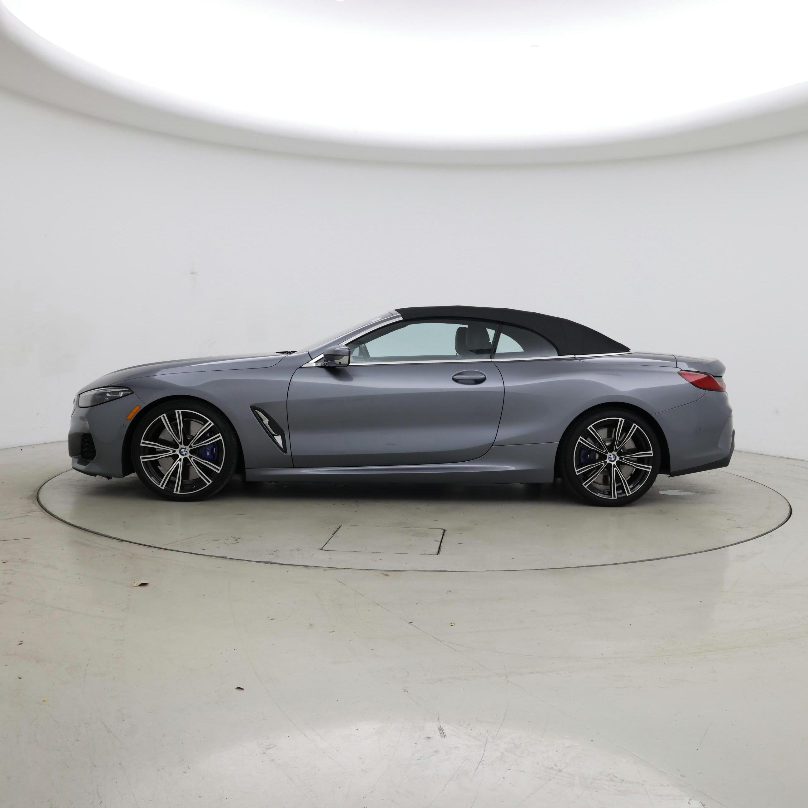 Thumbnail: 2022 BMW 8 Series - 3