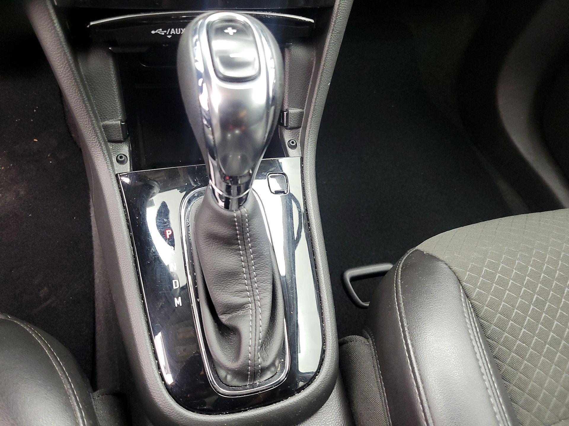 Thumbnail: 2020 Buick Encore - 17