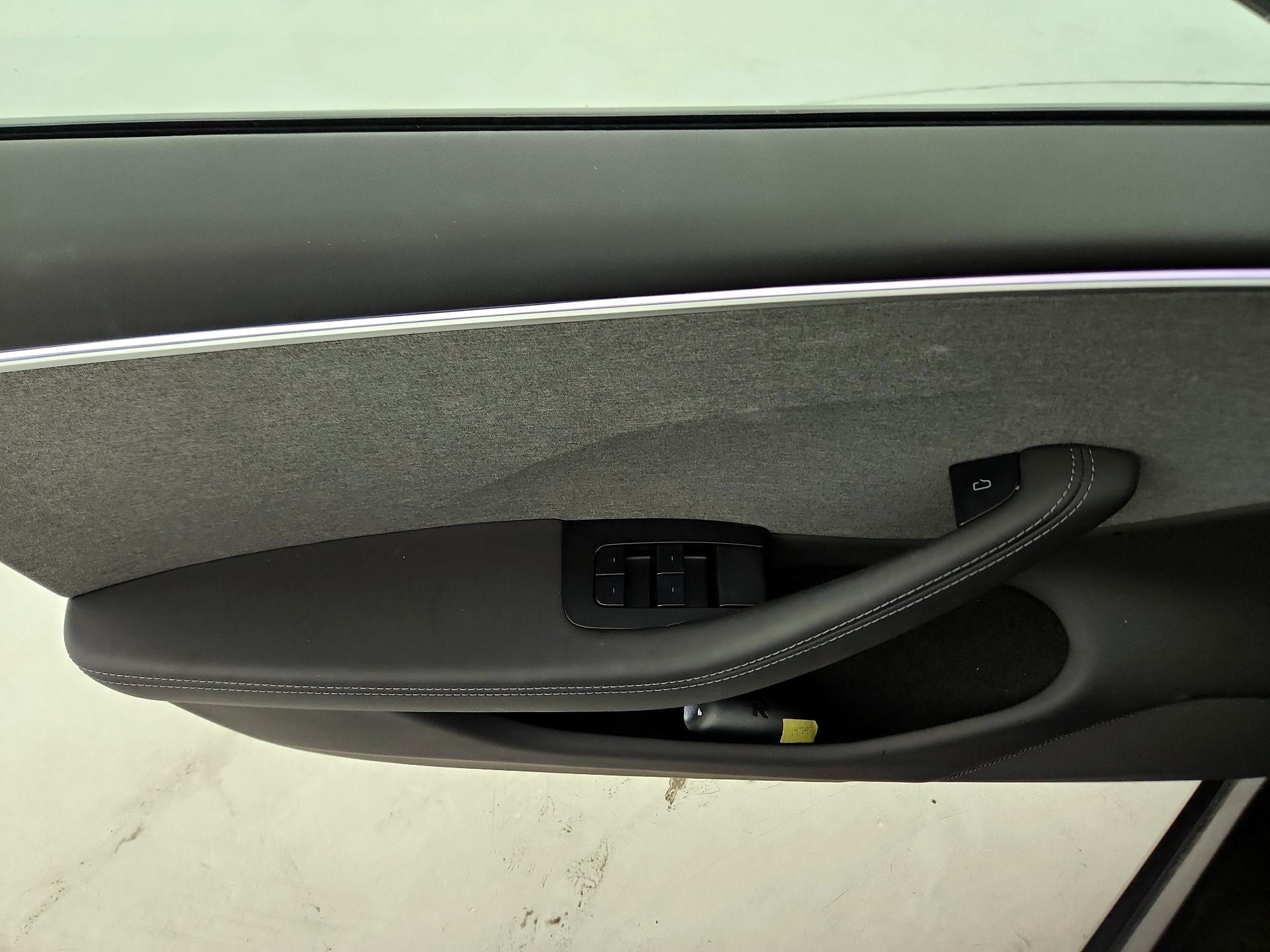 Thumbnail: 2024 Tesla Model 3 - 12