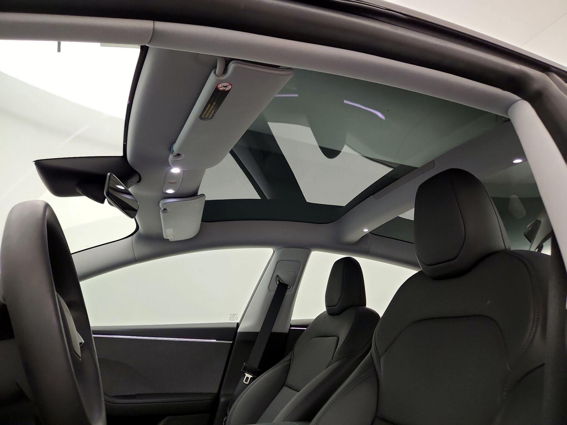 Thumbnail: 2024 Tesla Model 3 - 18