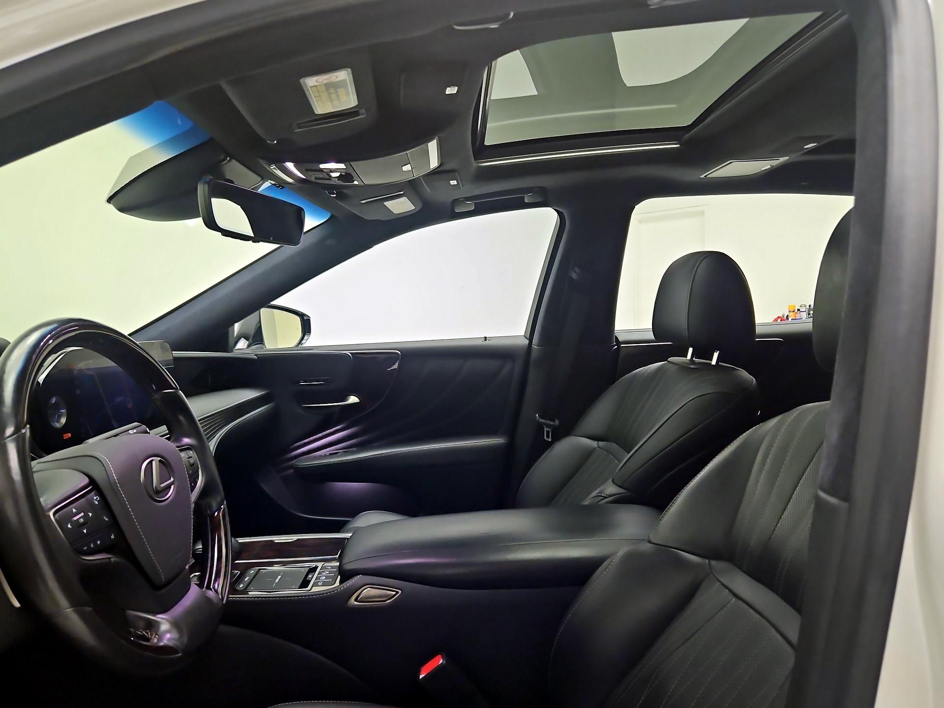 Thumbnail: 2022 Lexus LS - 20