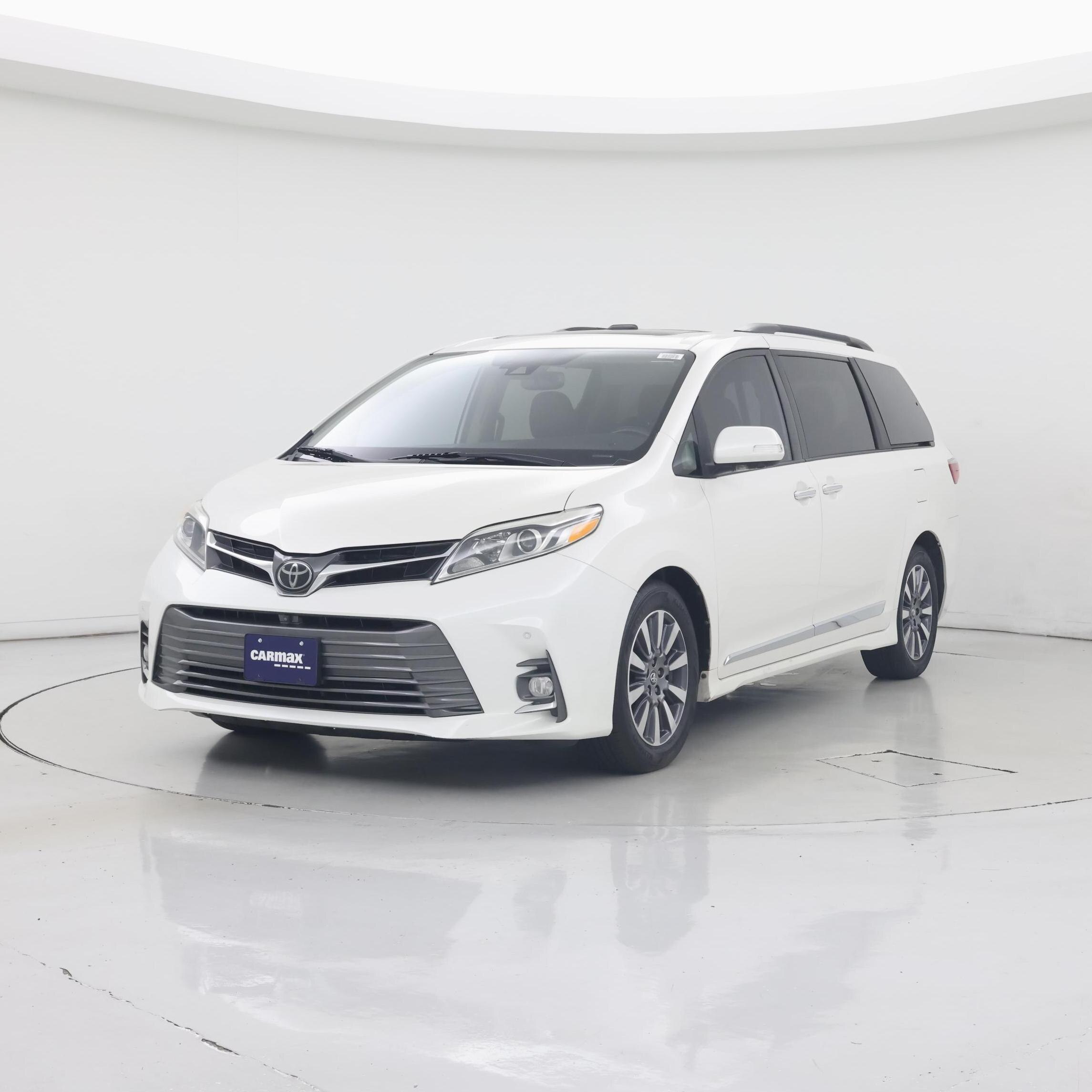 Thumbnail: 2020 Toyota Sienna - 4