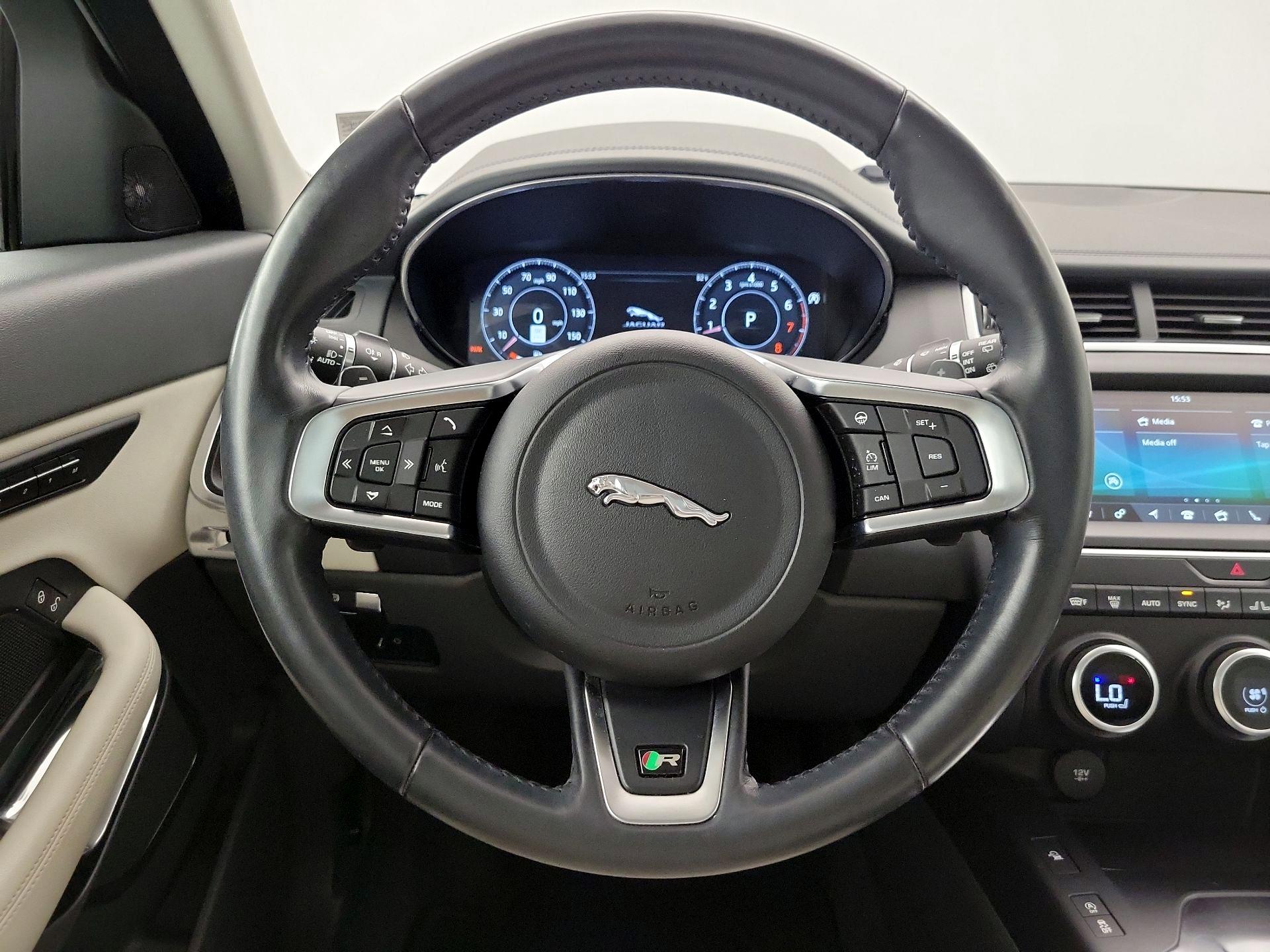 Thumbnail: 2020 Jaguar E-Pace - 10