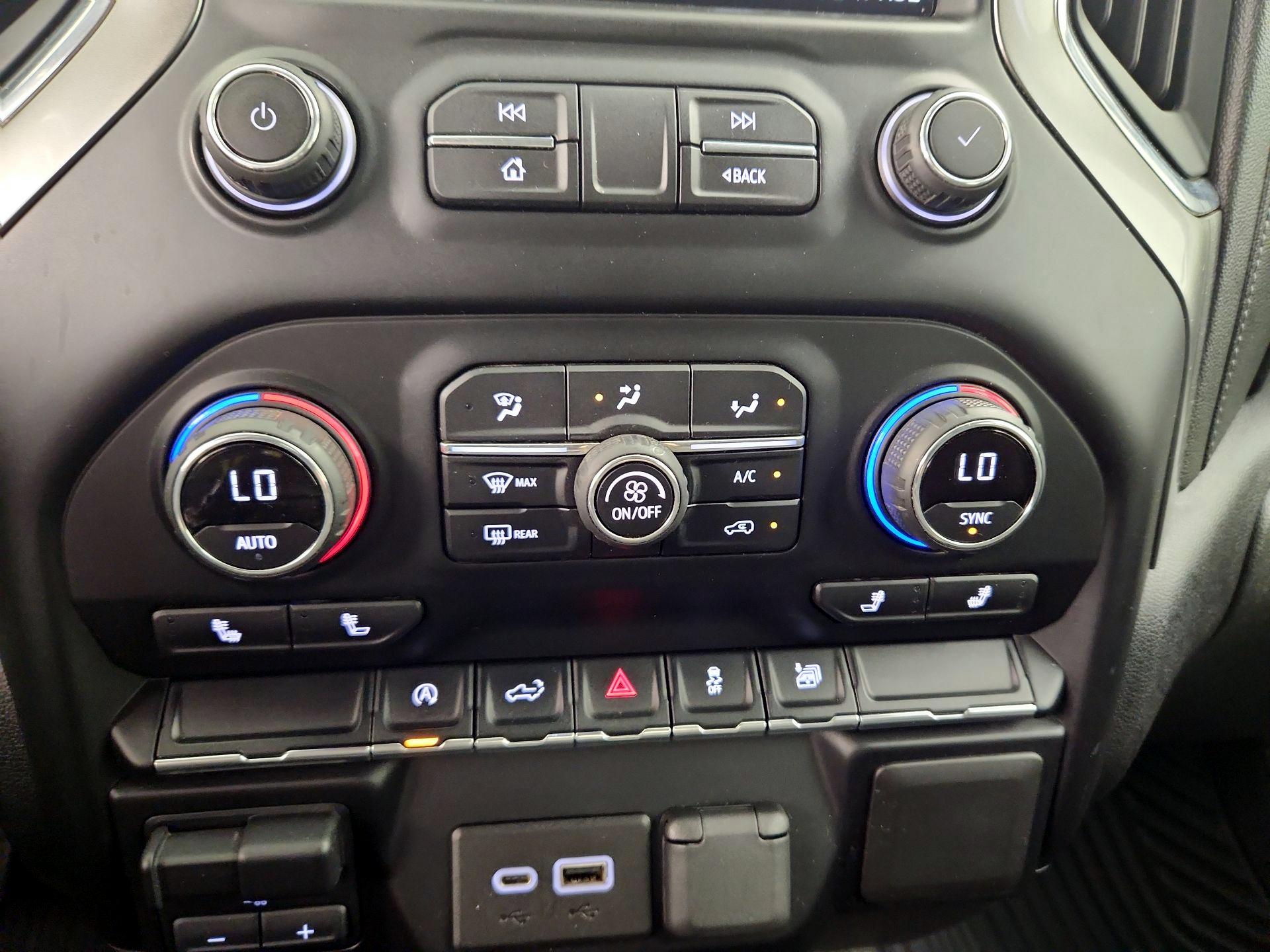 Thumbnail: 2021 Chevrolet Silverado 1500 - 16