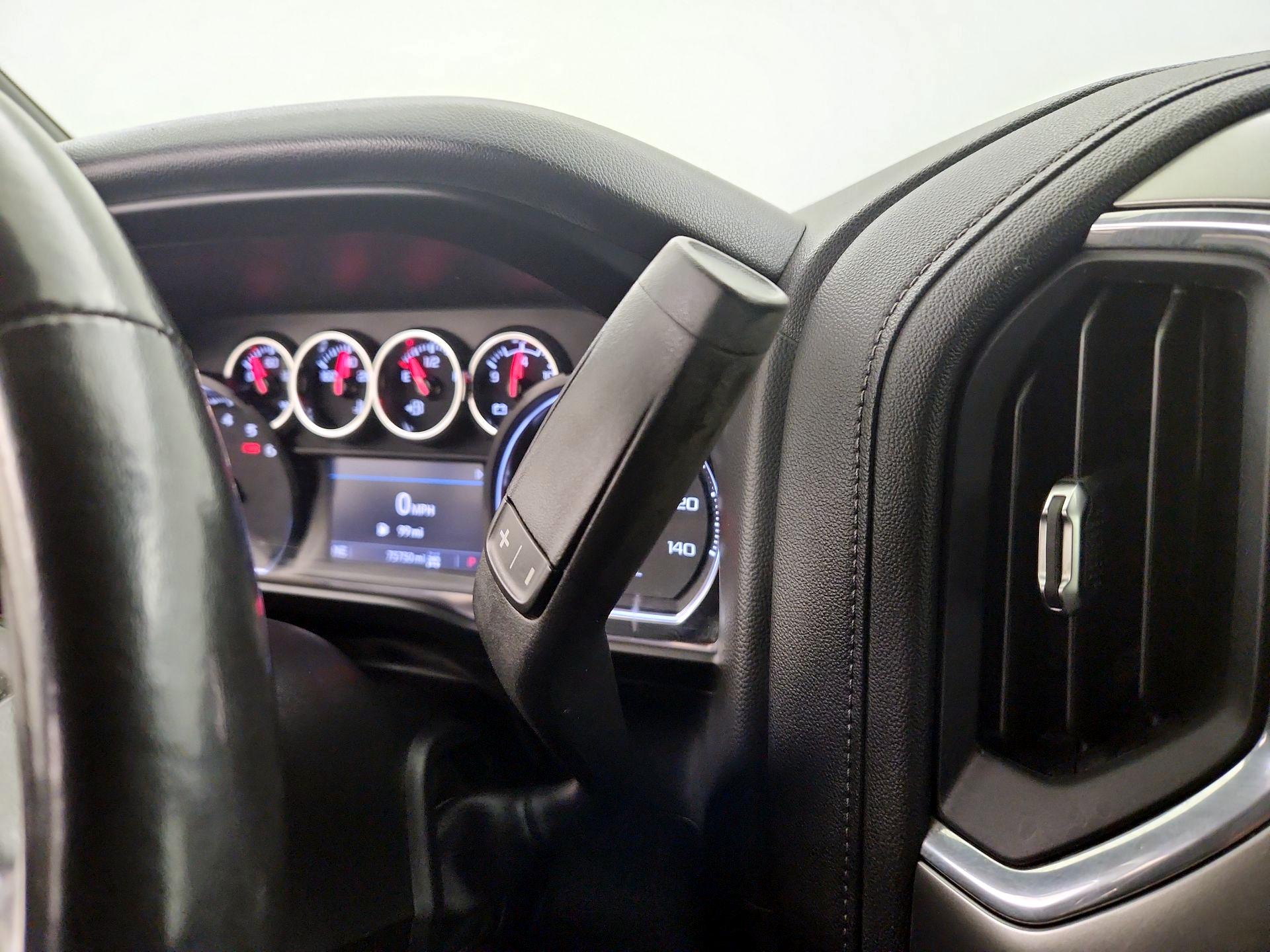 Thumbnail: 2021 Chevrolet Silverado 1500 - 17