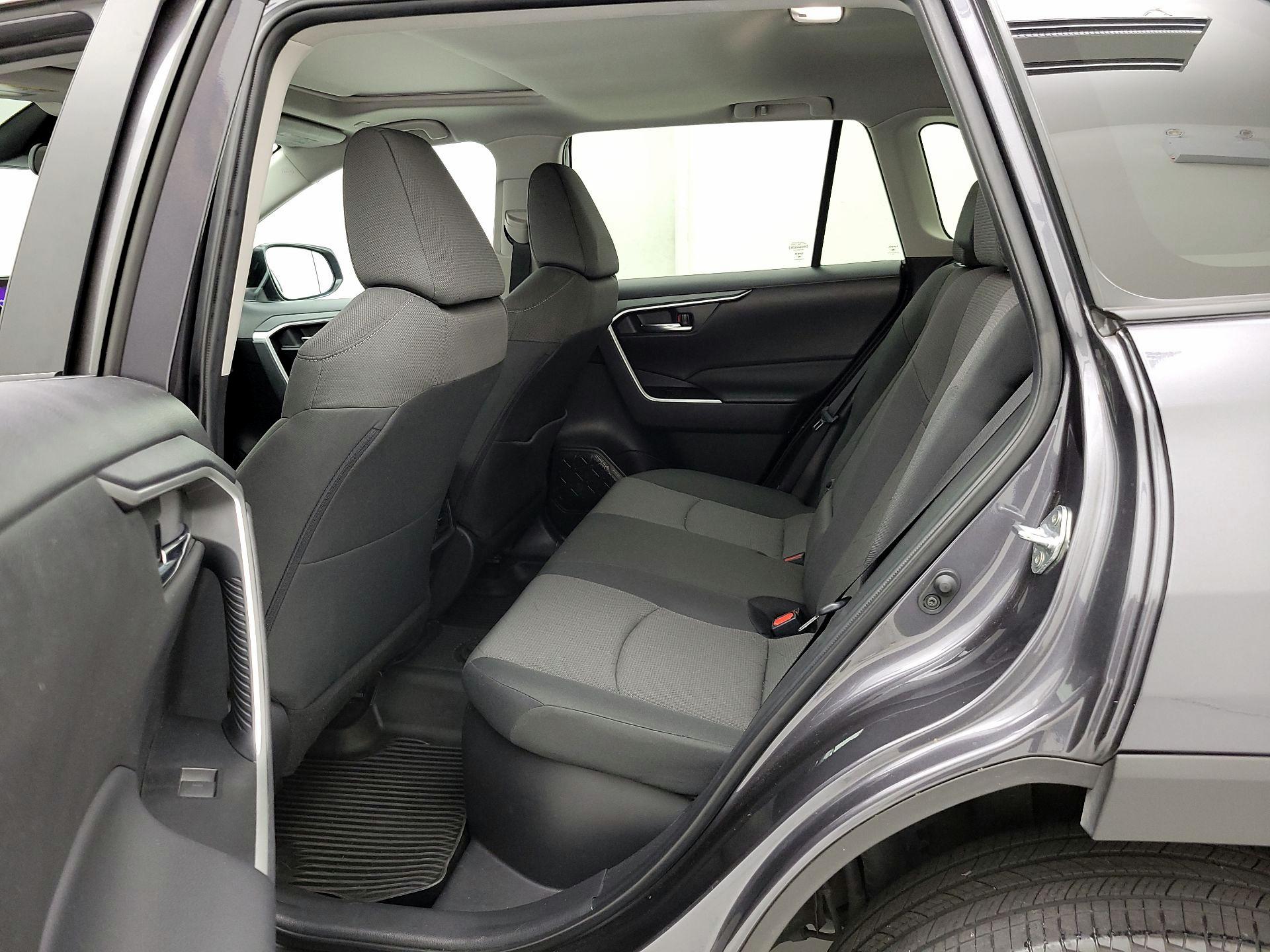 Thumbnail: 2024 Toyota RAV4 - 20