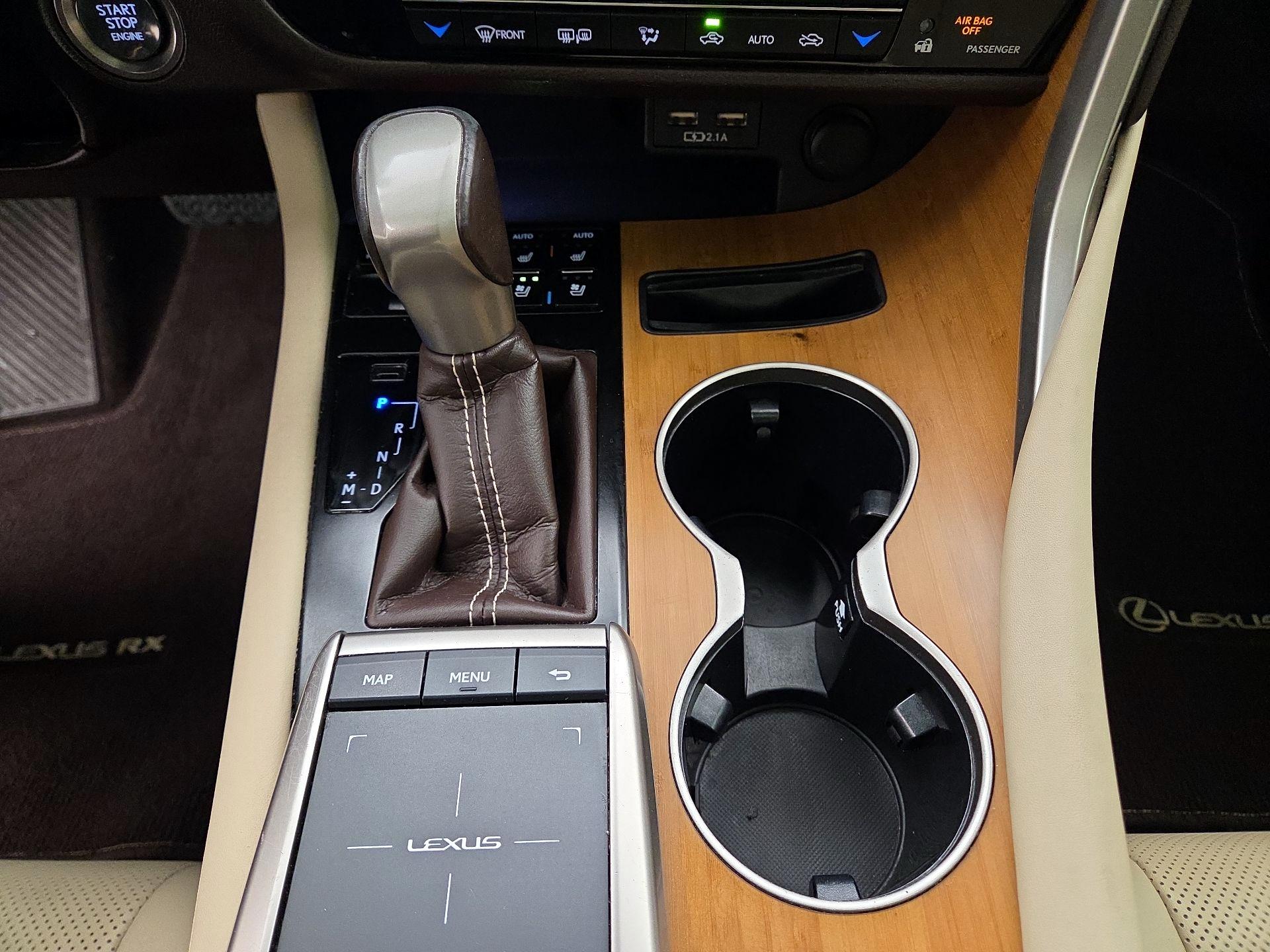 Thumbnail: 2020 Lexus RX - 17