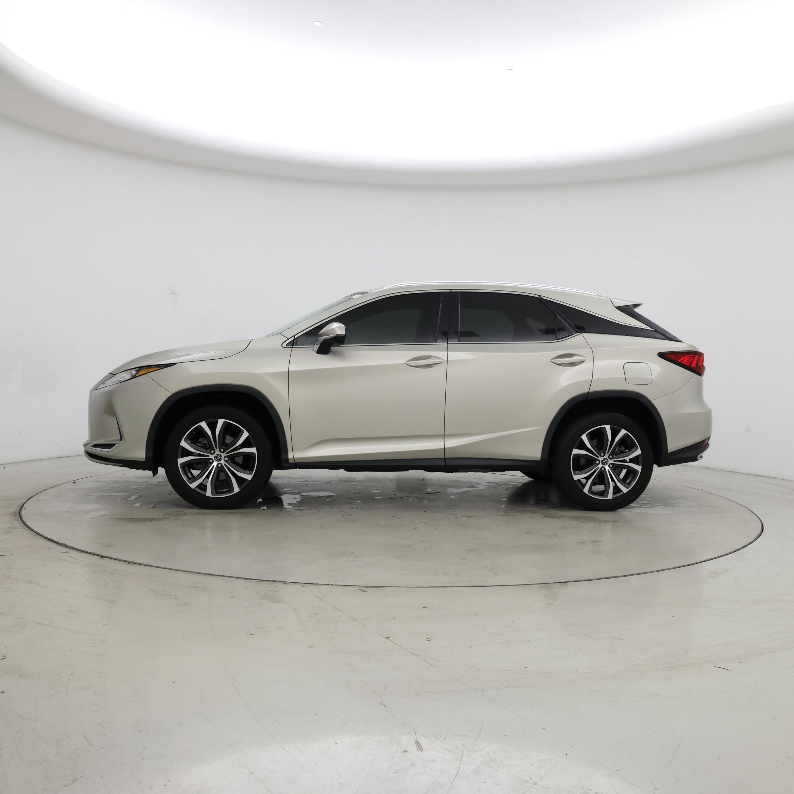 Thumbnail: 2020 Lexus RX - 3