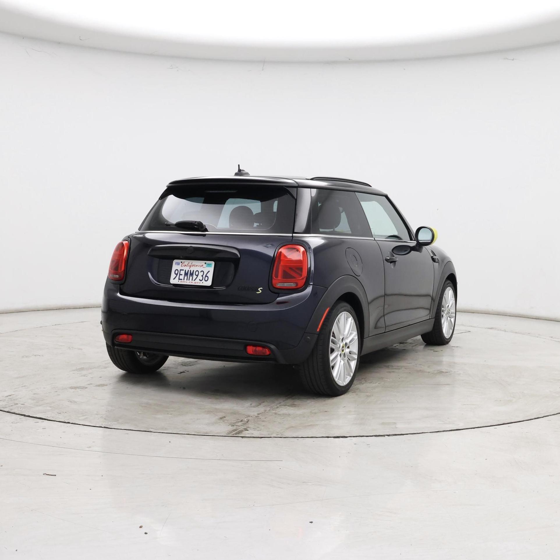 Thumbnail: 2022 MINI Cooper Hardtop - 8