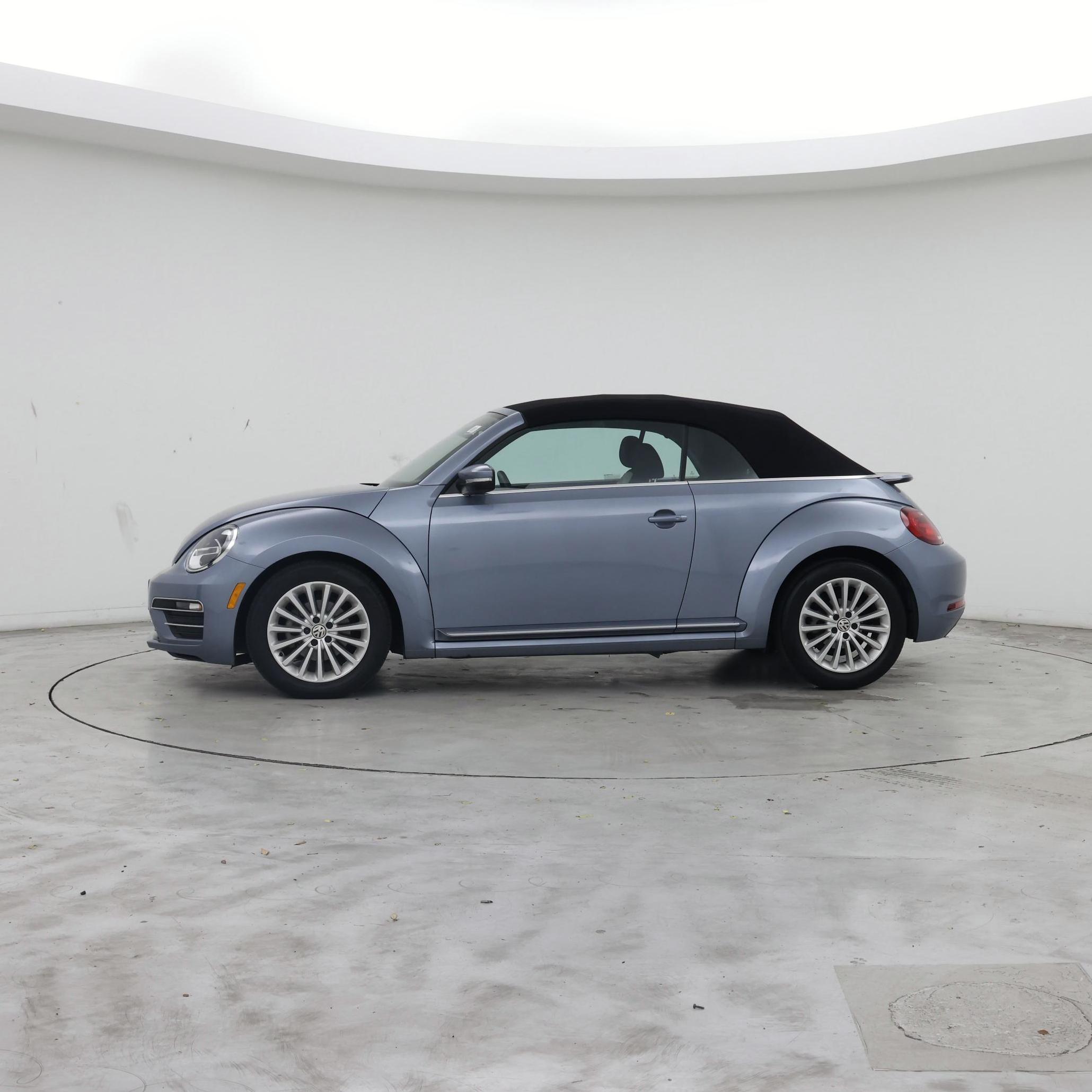 Thumbnail: 2019 Volkswagen Beetle - 3