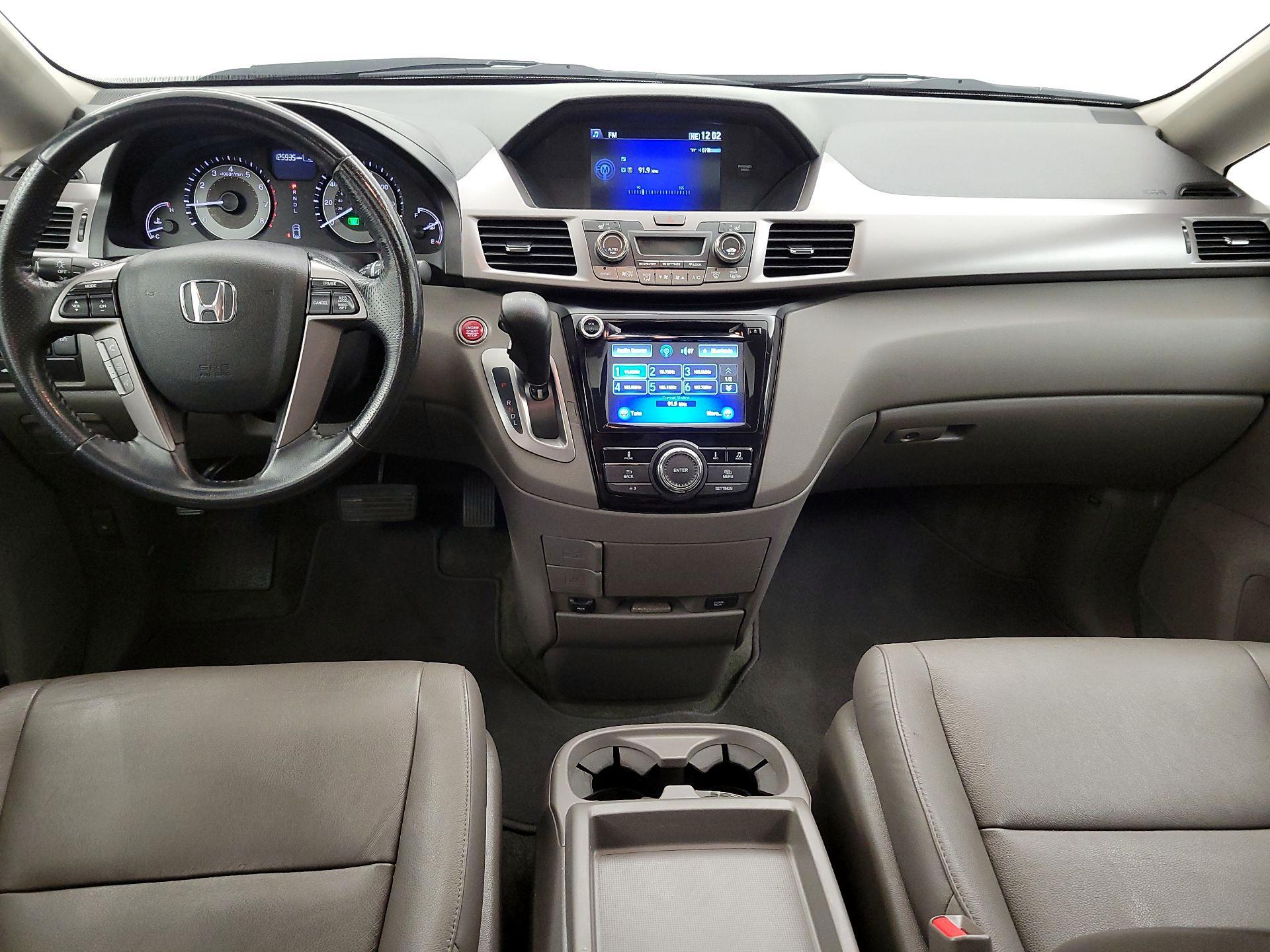 Thumbnail: 2017 Honda Odyssey - 9