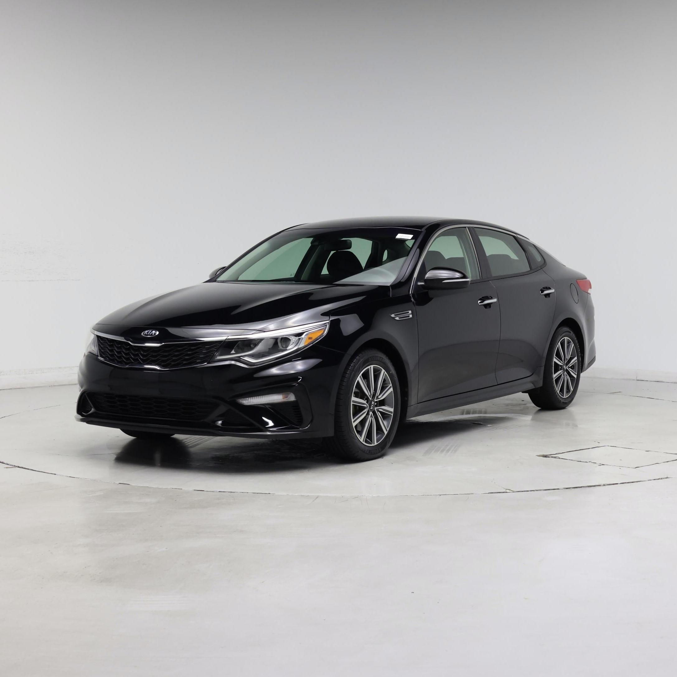 Thumbnail: 2019 Kia Optima - 4