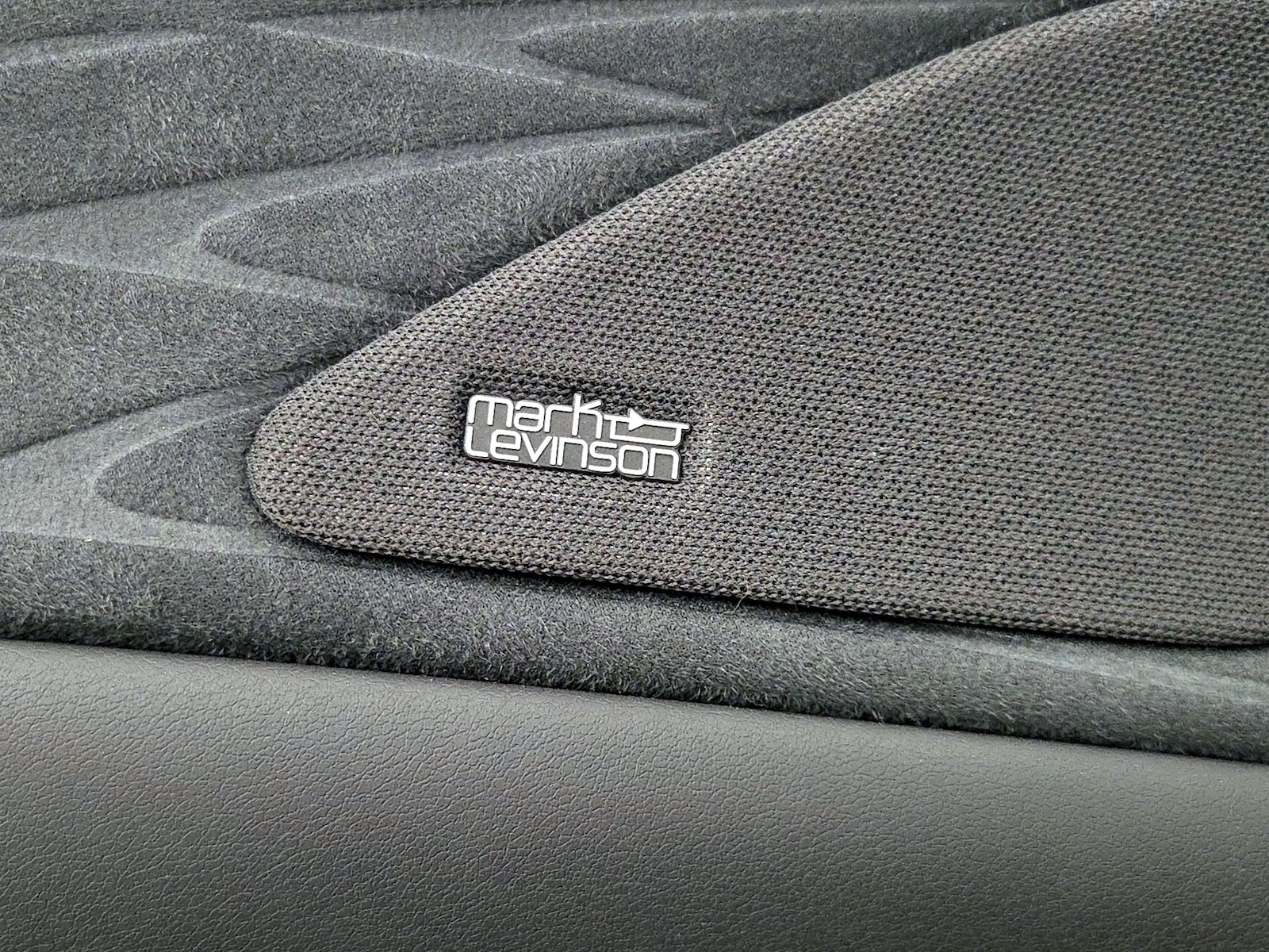 2024 Lexus RX Hybrid 500h - Photo 25