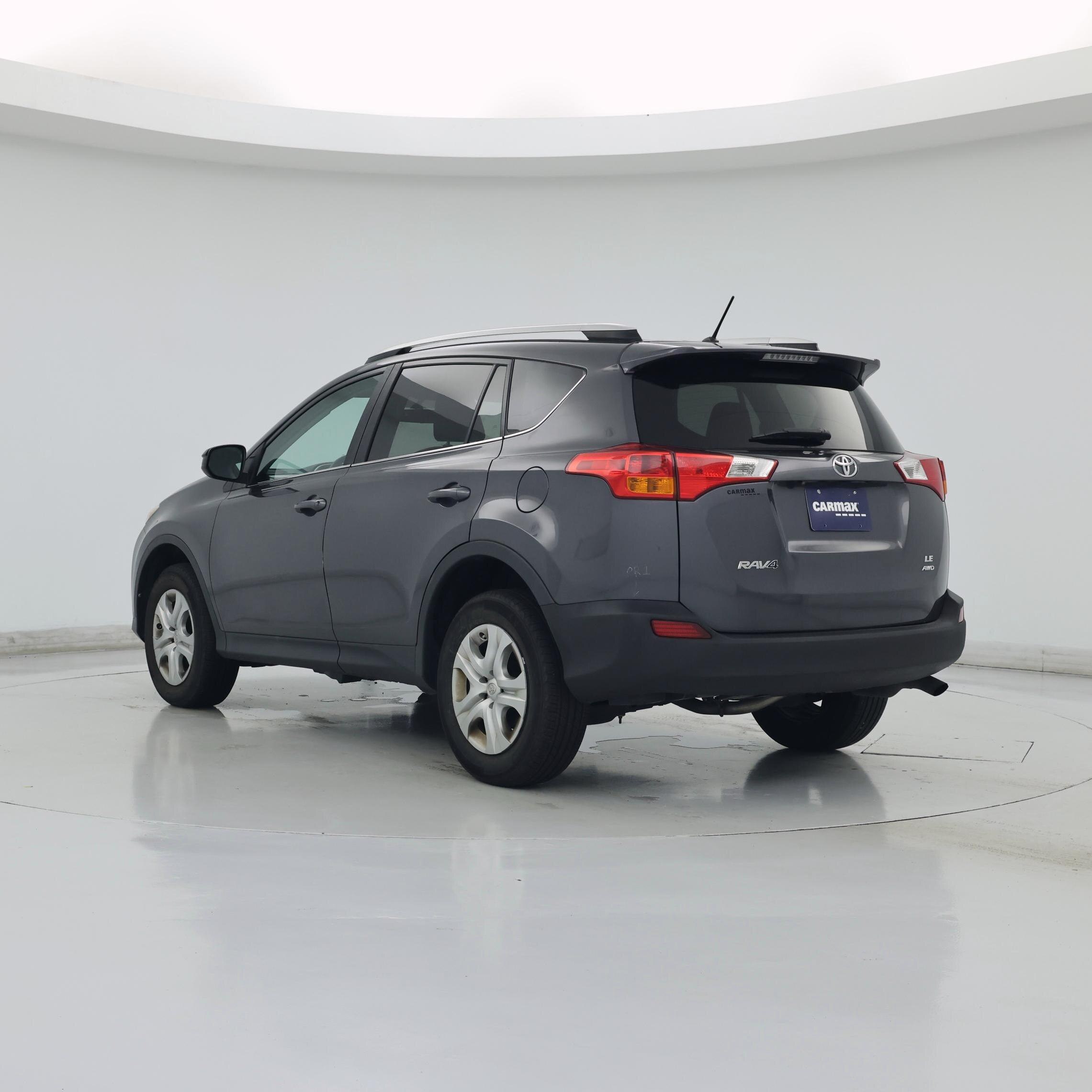 Thumbnail: 2015 Toyota RAV4 - 2