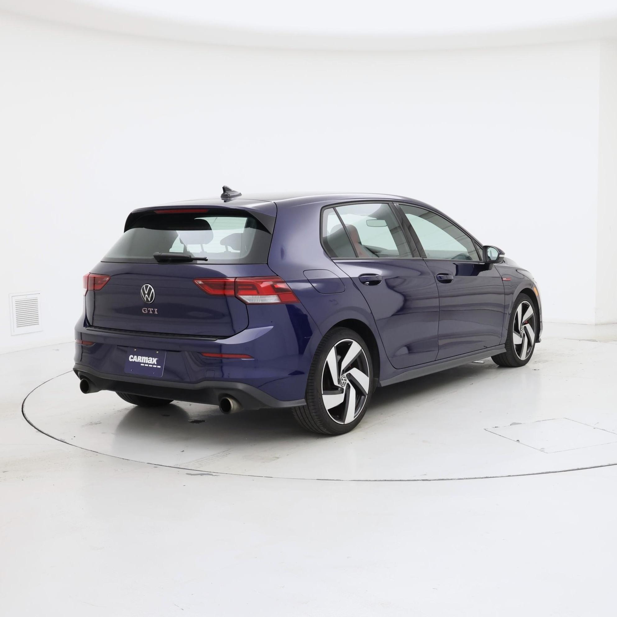 Thumbnail: 2022 Volkswagen Golf - 8