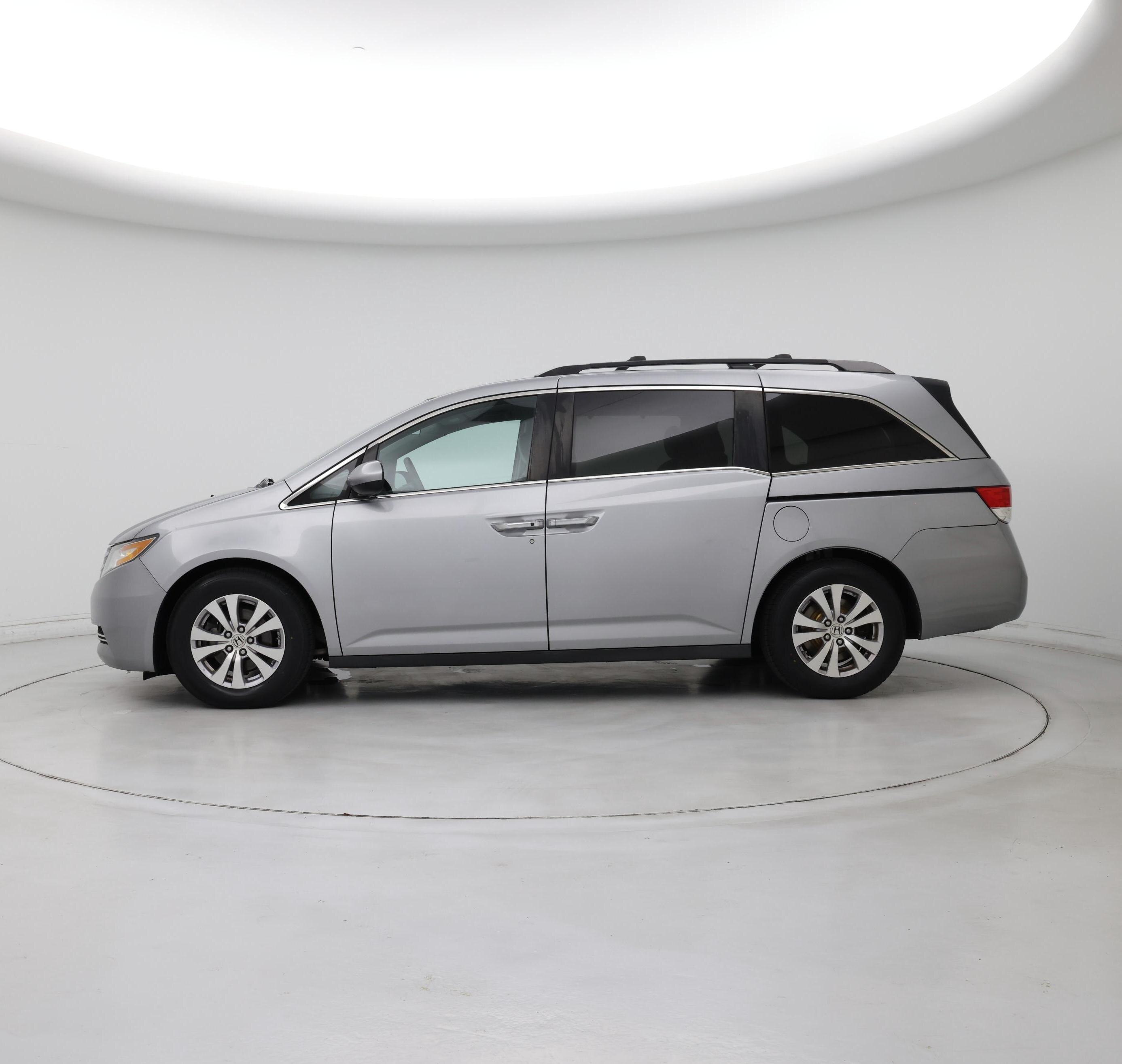 Thumbnail: 2016 Honda Odyssey - 3
