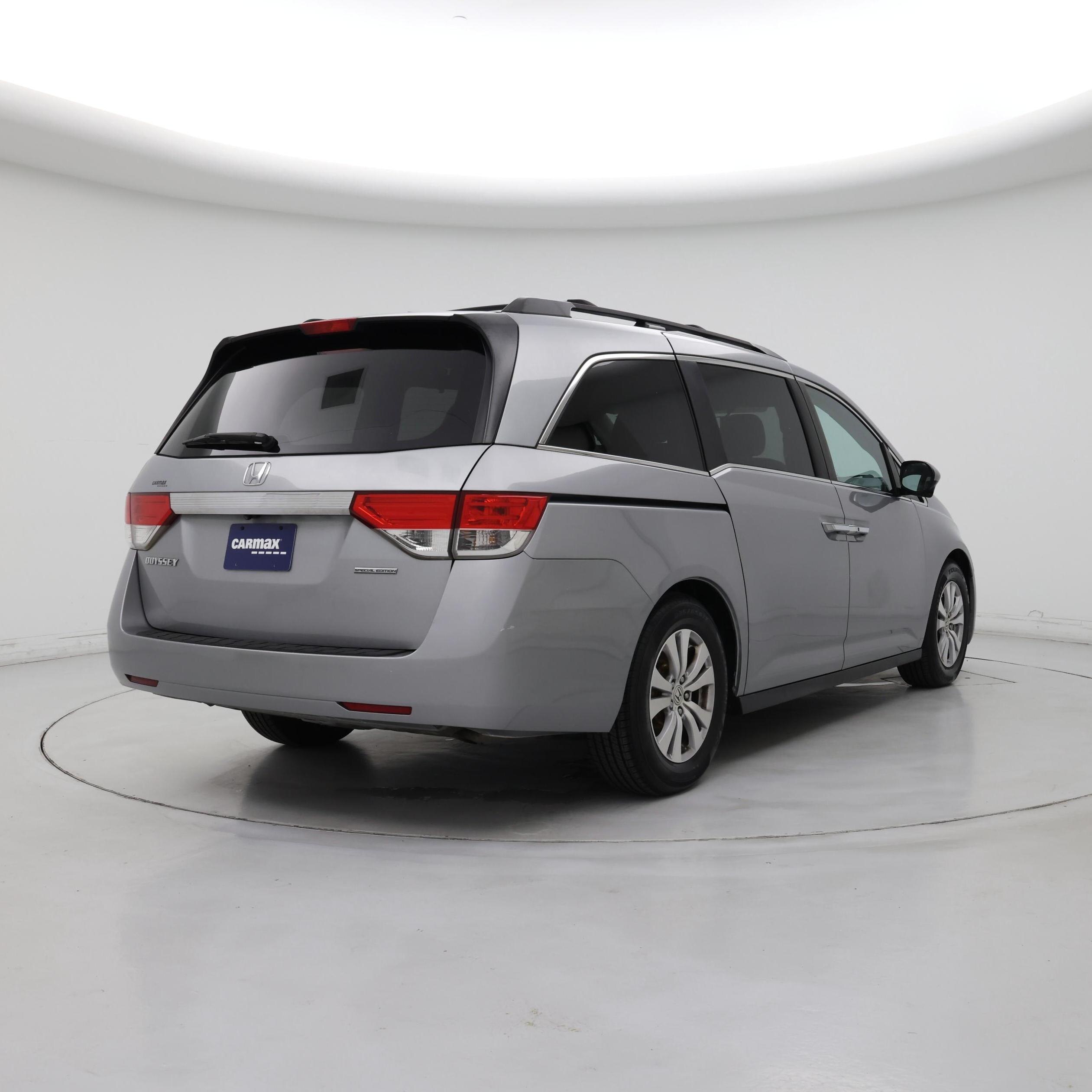 Thumbnail: 2016 Honda Odyssey - 8