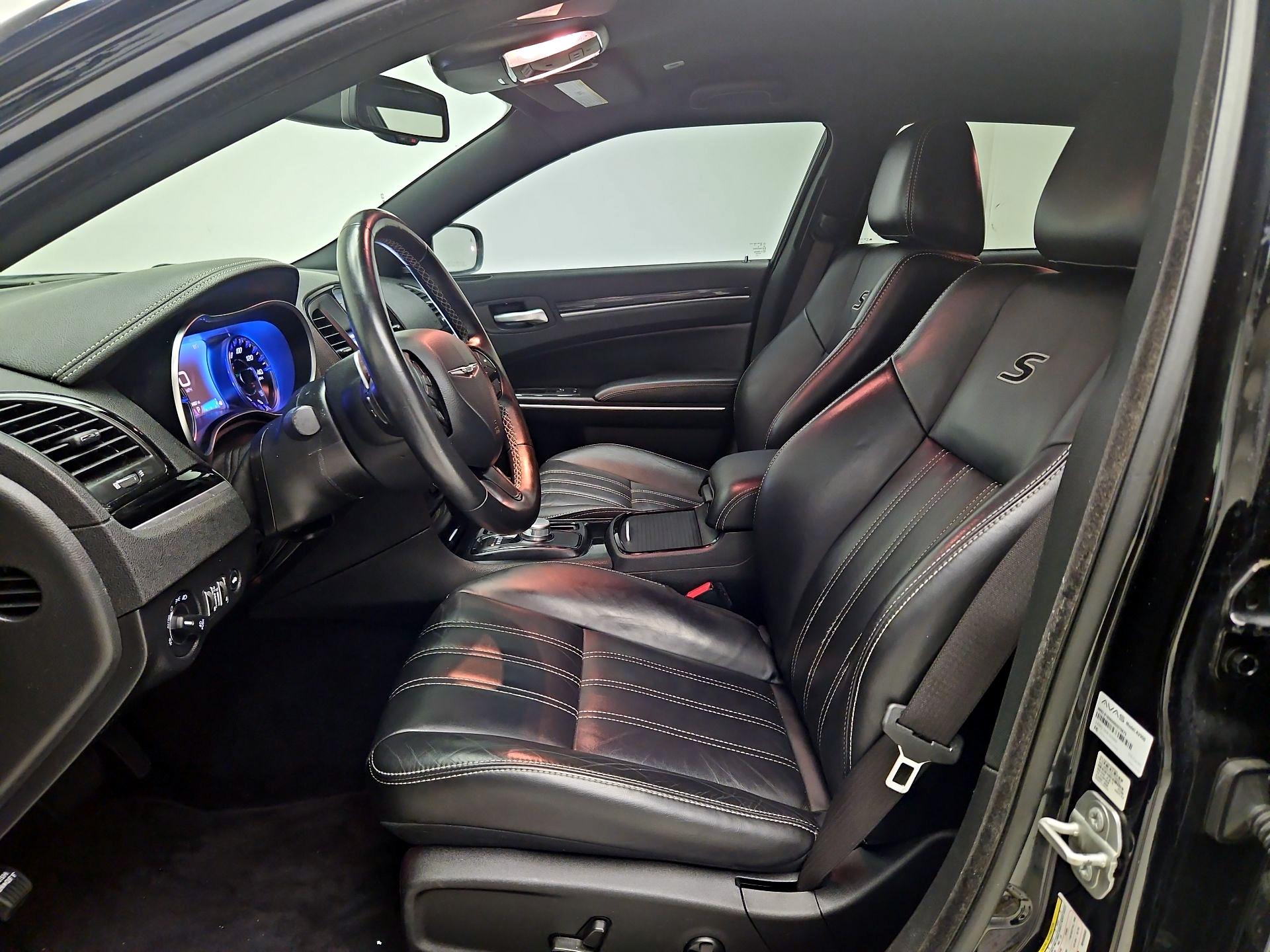 Thumbnail: 2021 Chrysler 300 - 11