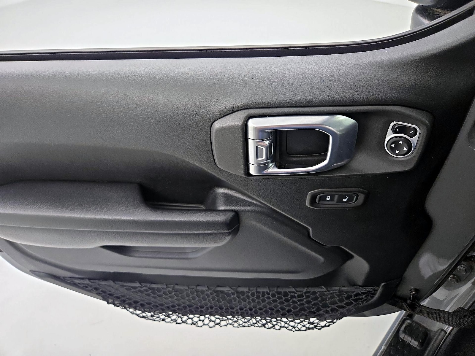 2018 Jeep All-New Wrangler Unlimited Sport S - Photo 13