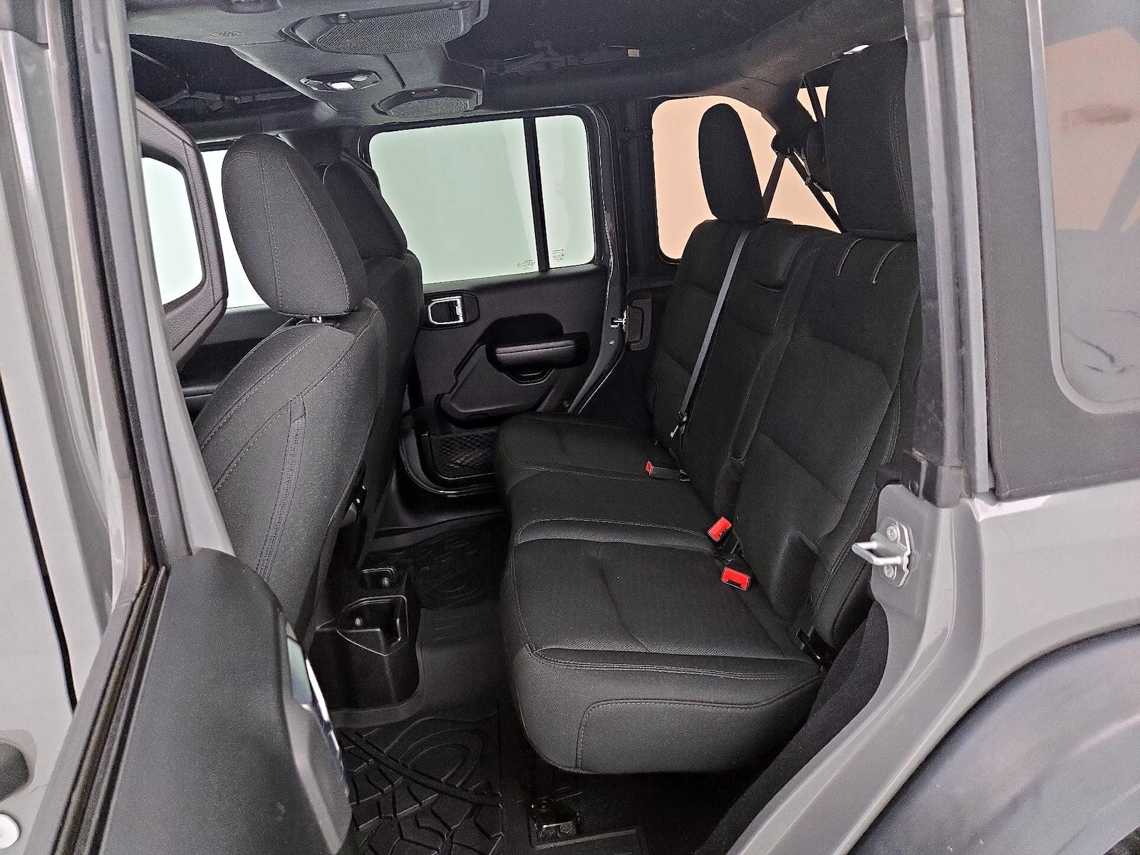 2018 Jeep All-New Wrangler Unlimited Sport S - Photo 20