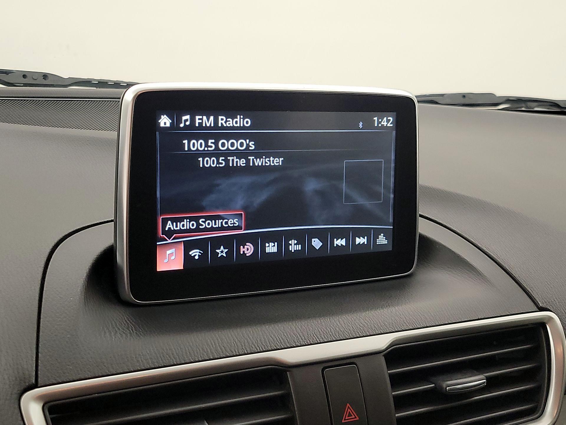Thumbnail: 2016 Mazda Mazda3 - 16